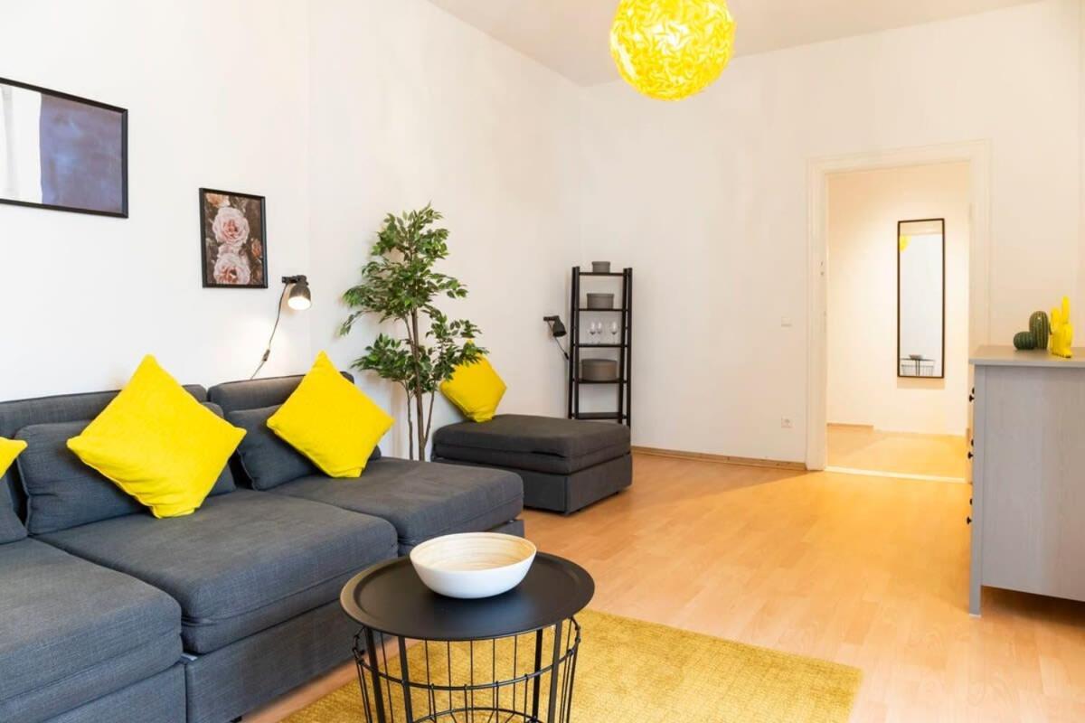 Apartment Spacious Family At Mauerpark Selfcheckin Berlin