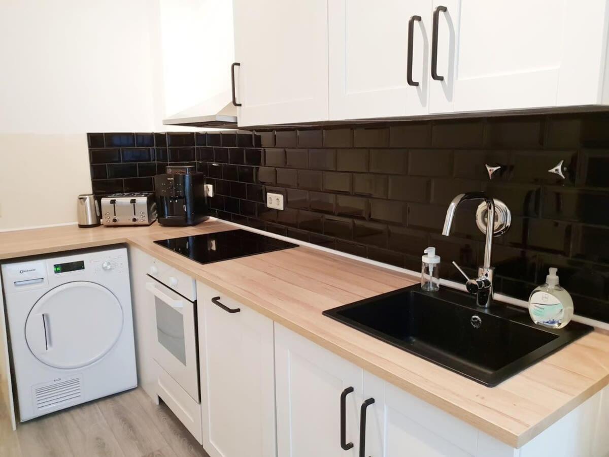 Apartment Family Moabit