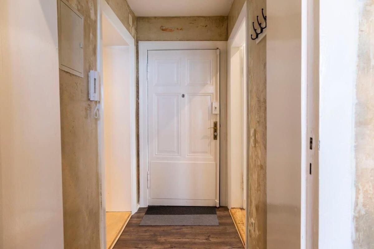 Shabby Chic Self Checkin And Free Street Parking Apartamento Berlim