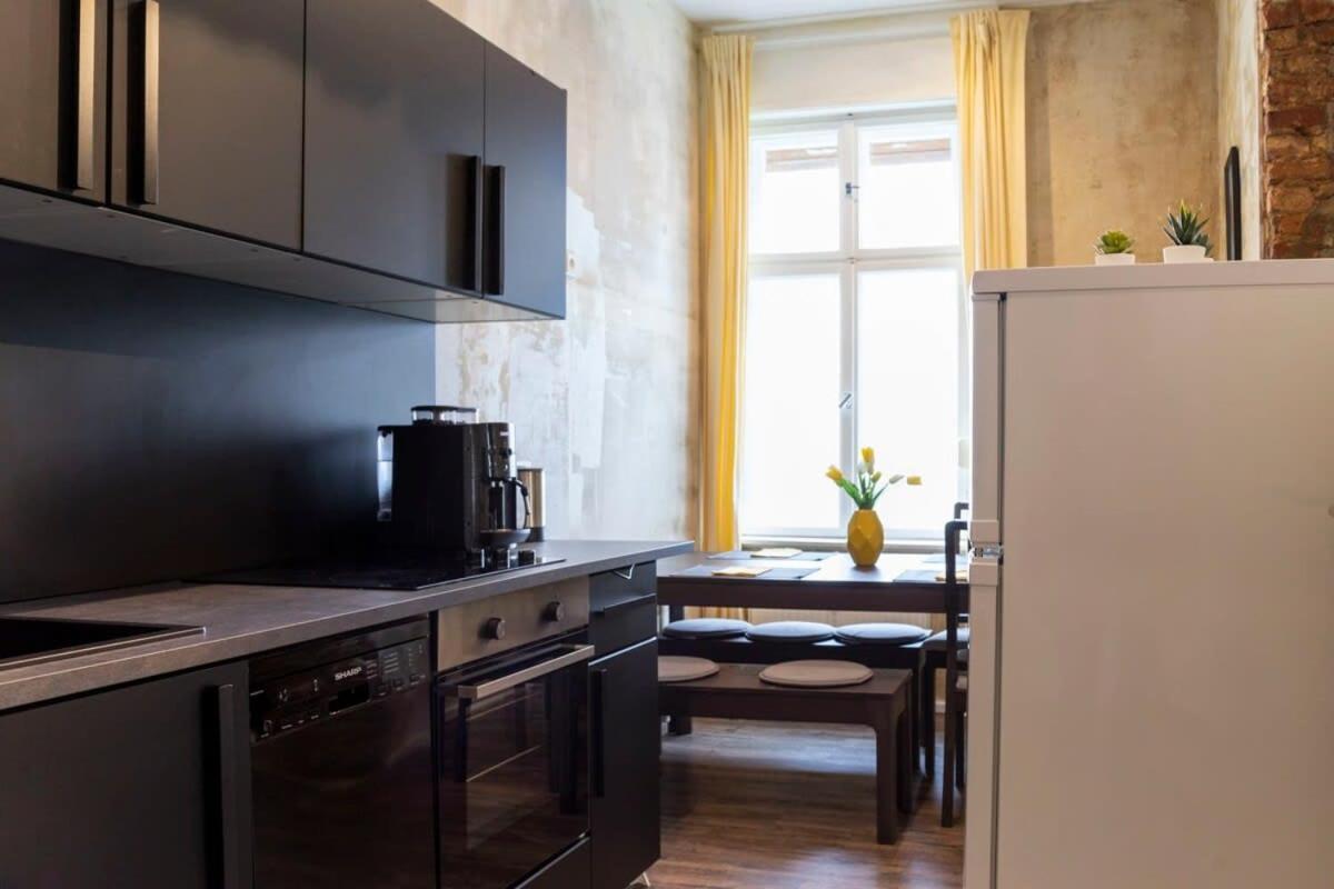 Shabby Chic Self Checkin And Free Street Parking Apartamento *