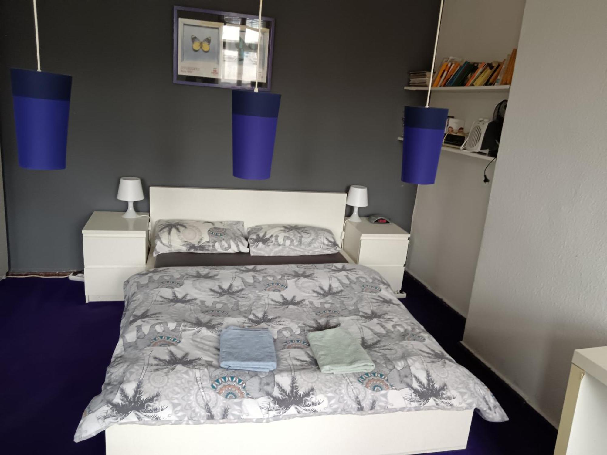 Private Bedroom Near Alexanderplatz In Sharing * Berlim