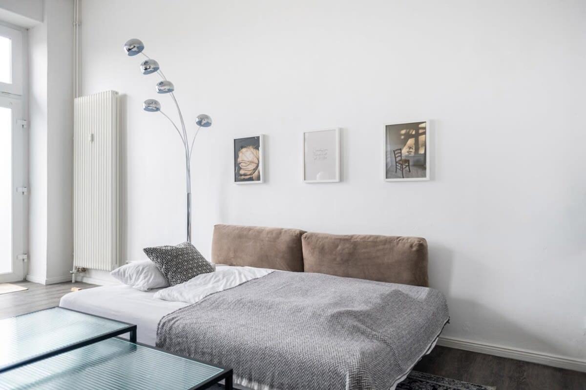 Homely - Spacious, Modern, S-bahn Nearby , Groups & Families Apartamento *