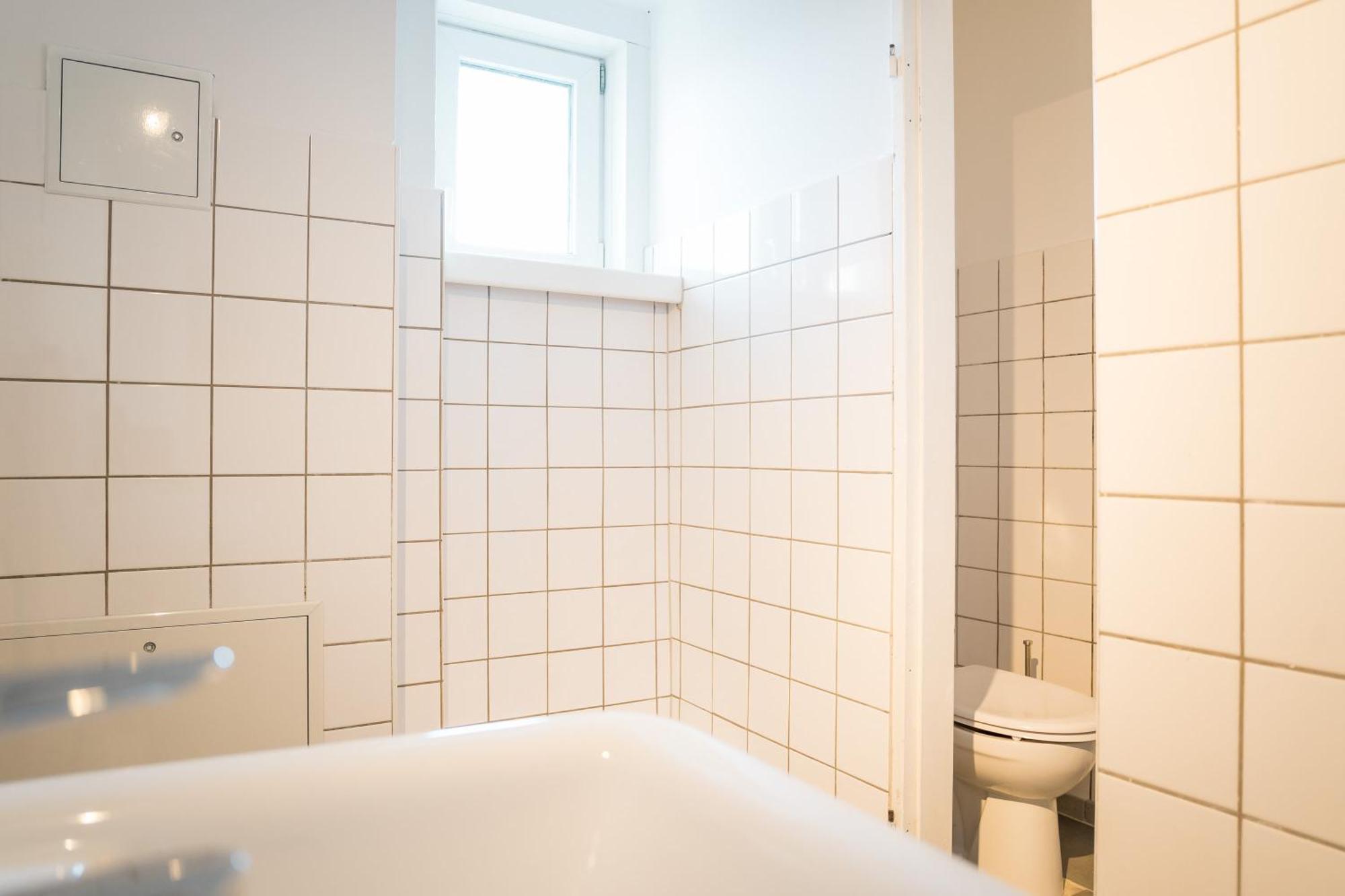 Three Bedroom Big Kitchen Selfcheckin Street Parking Berlin