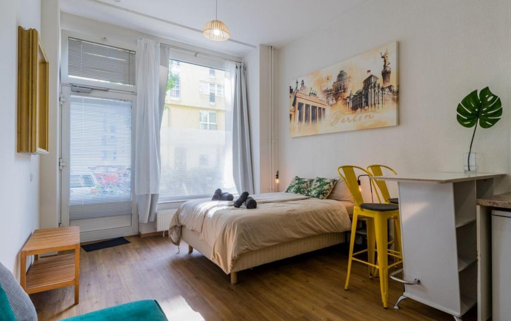Central - Self Check In - High Speed Wifi Apartment Berlin