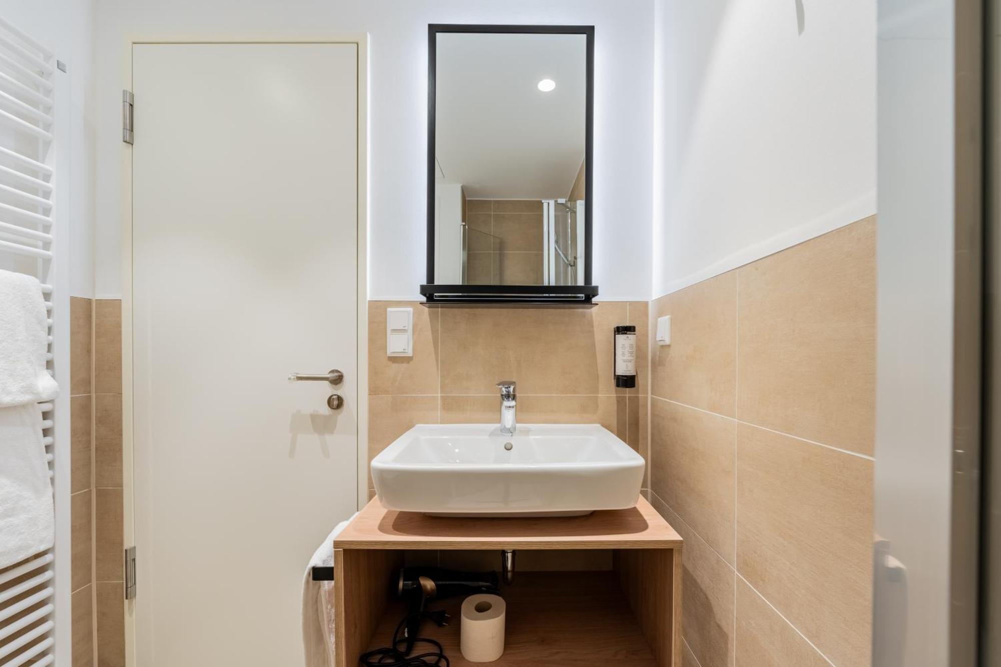 Aparthotel Nena Adlershof *
