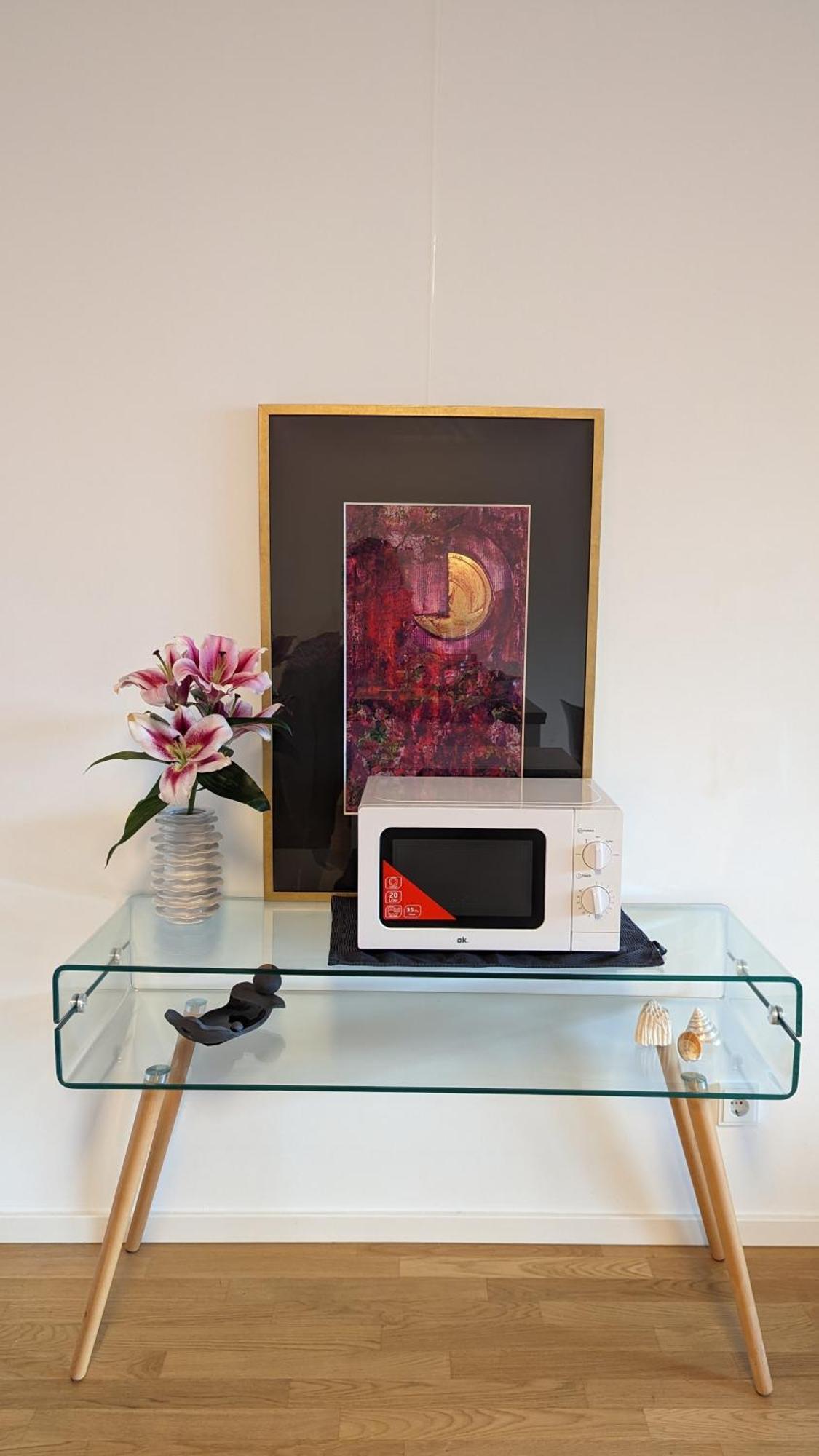 Either Private 2b2b Or Shared 1b1b, Luxury, Bright, Spacious * Berlin