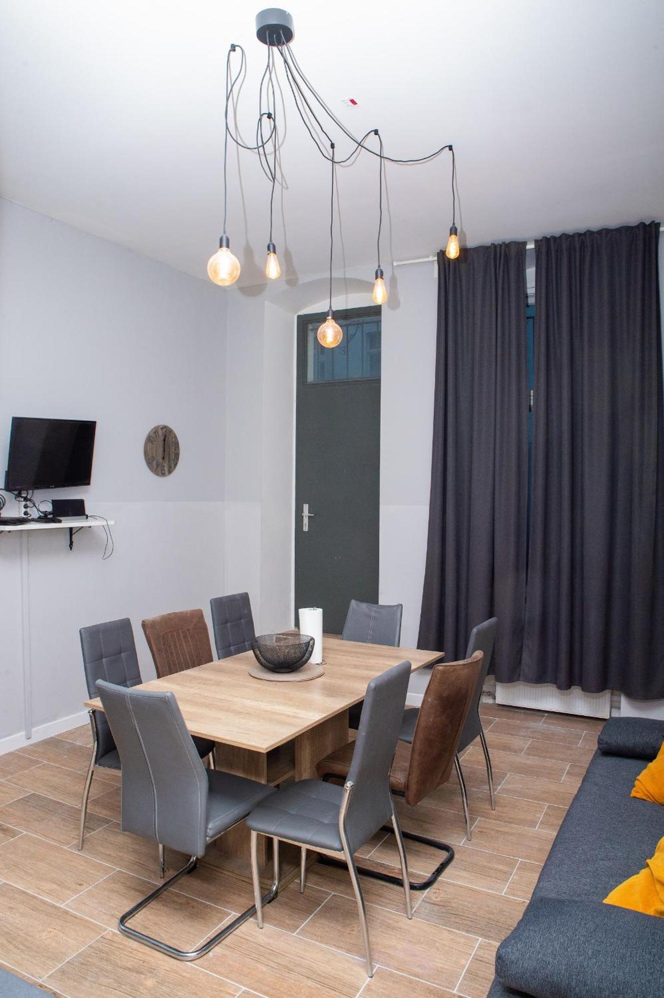 Apartment Big 4rooms Kurfuerstendamm *