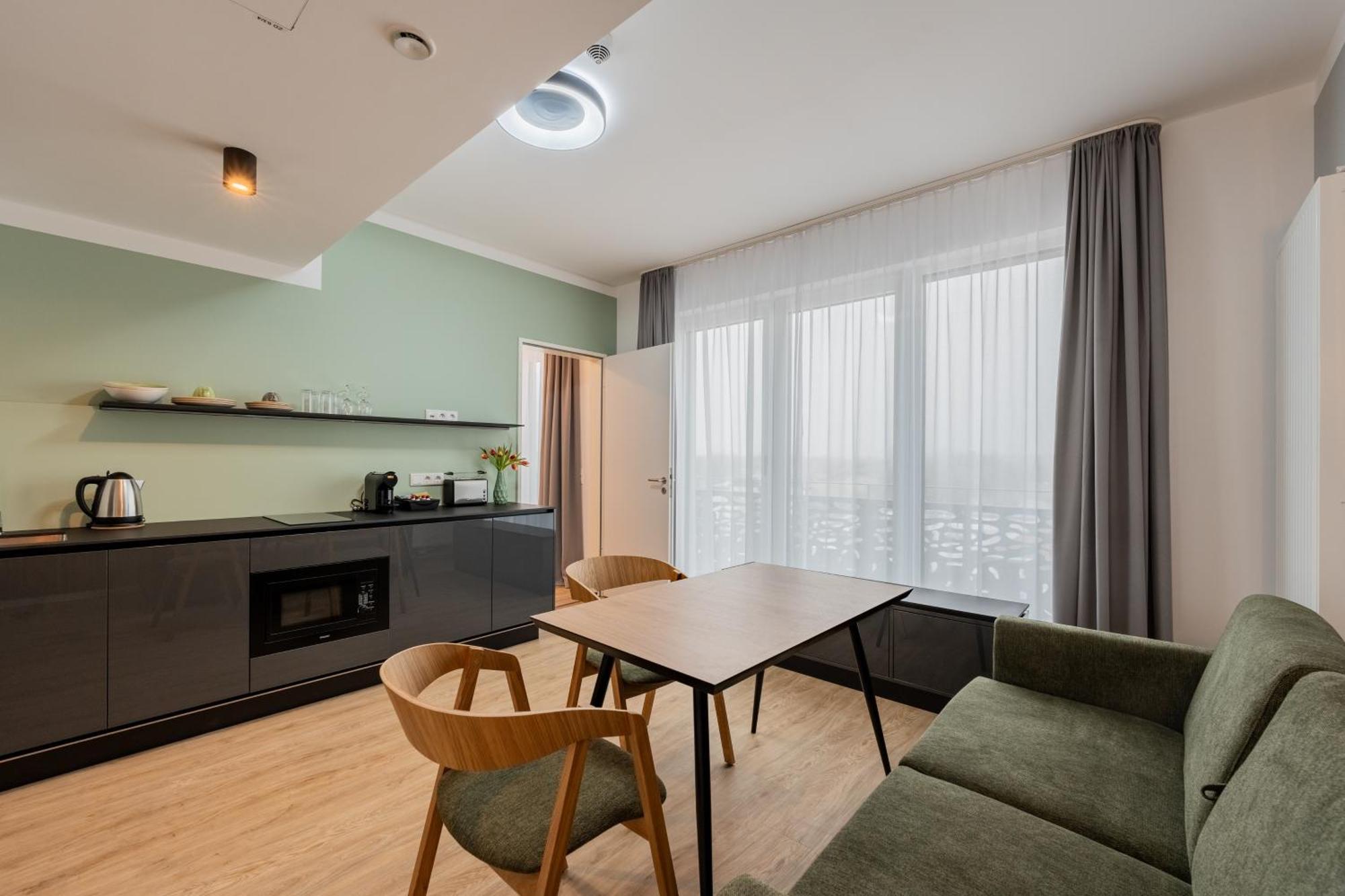 Nena Adlershof Berlin