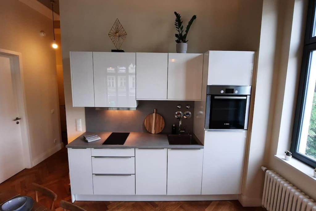 Modern Building With Vertical Garden & 2 Bedrooms * Berlim