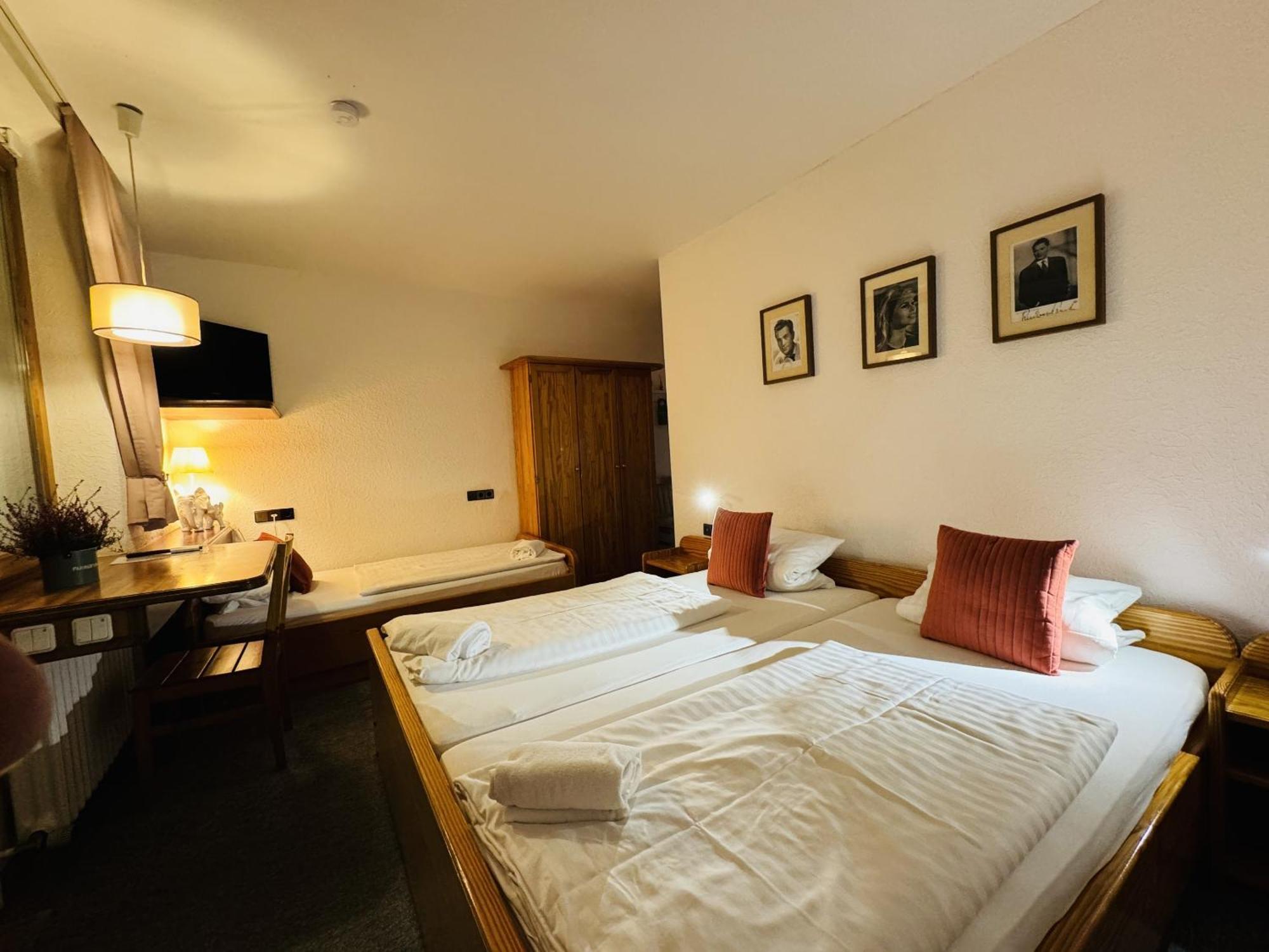 Hotel Nest