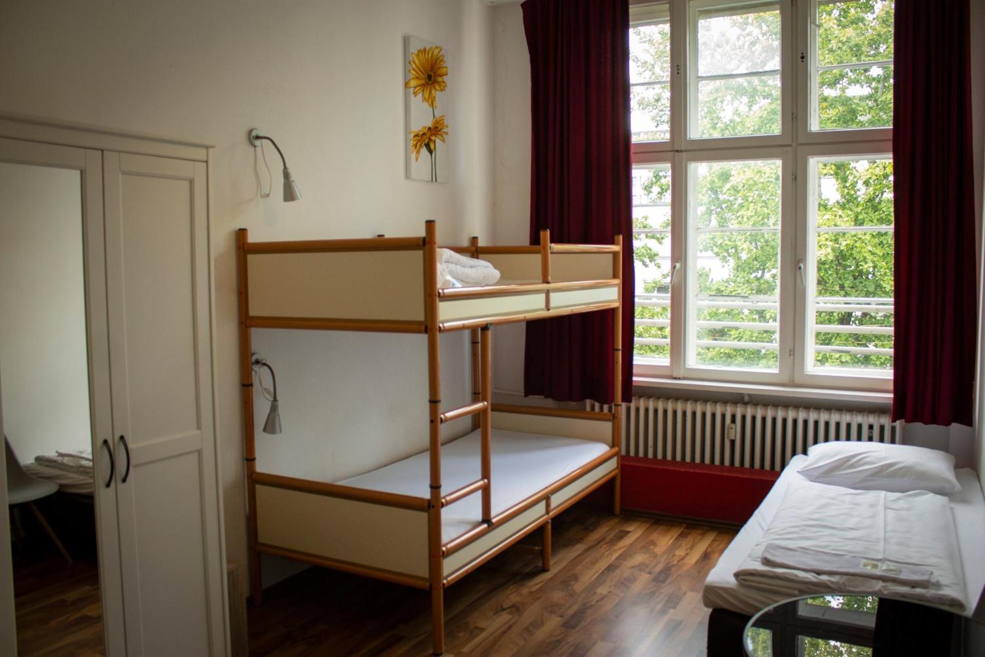 Metropol Albergue