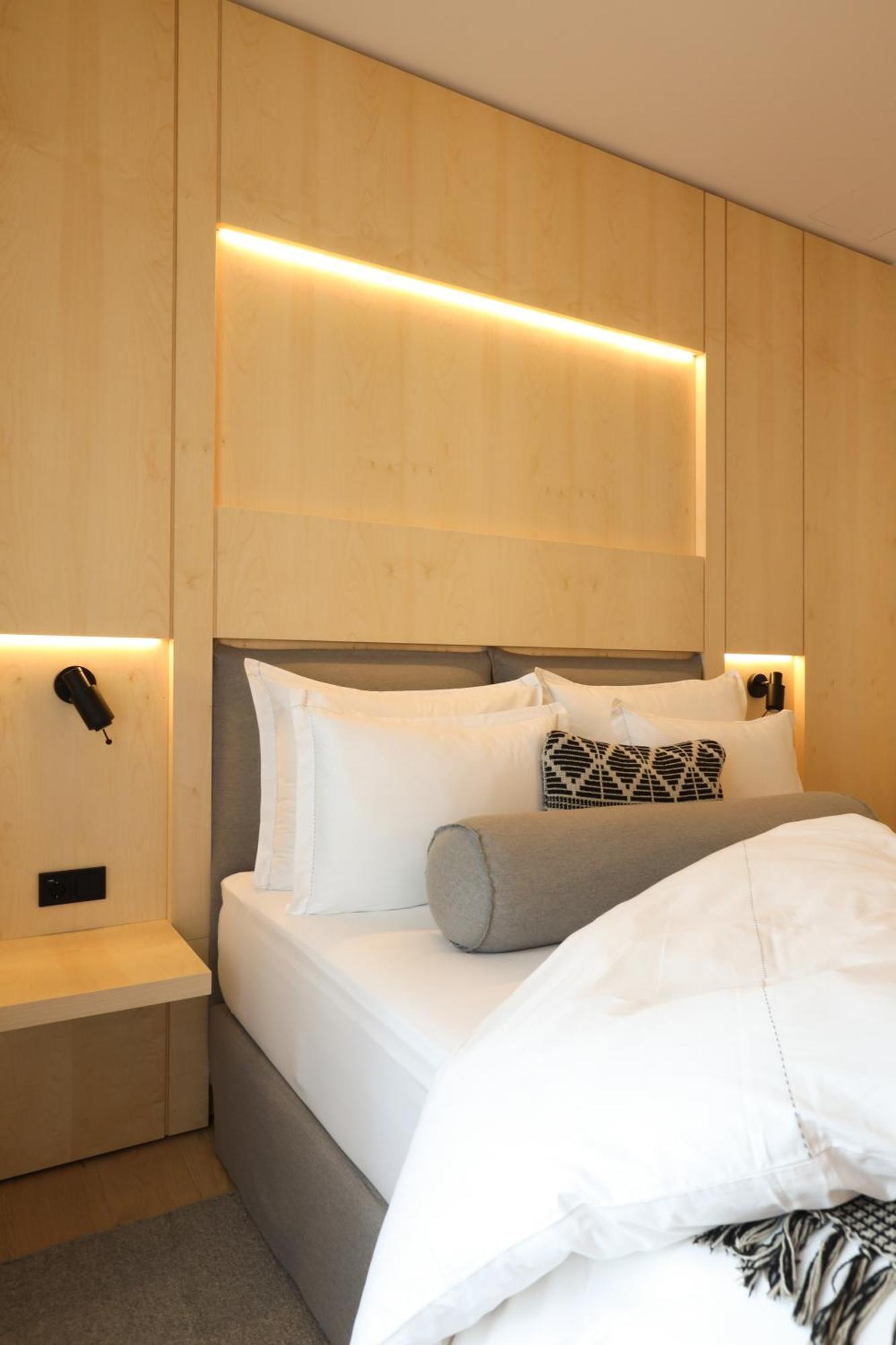 Mrstil Design 5*