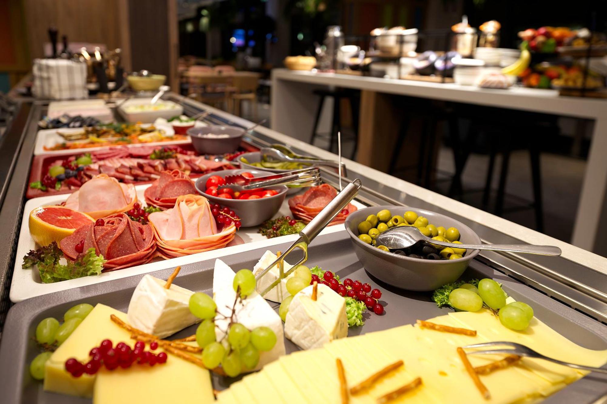Hotel Novotel City Potsdamer Platz 3*