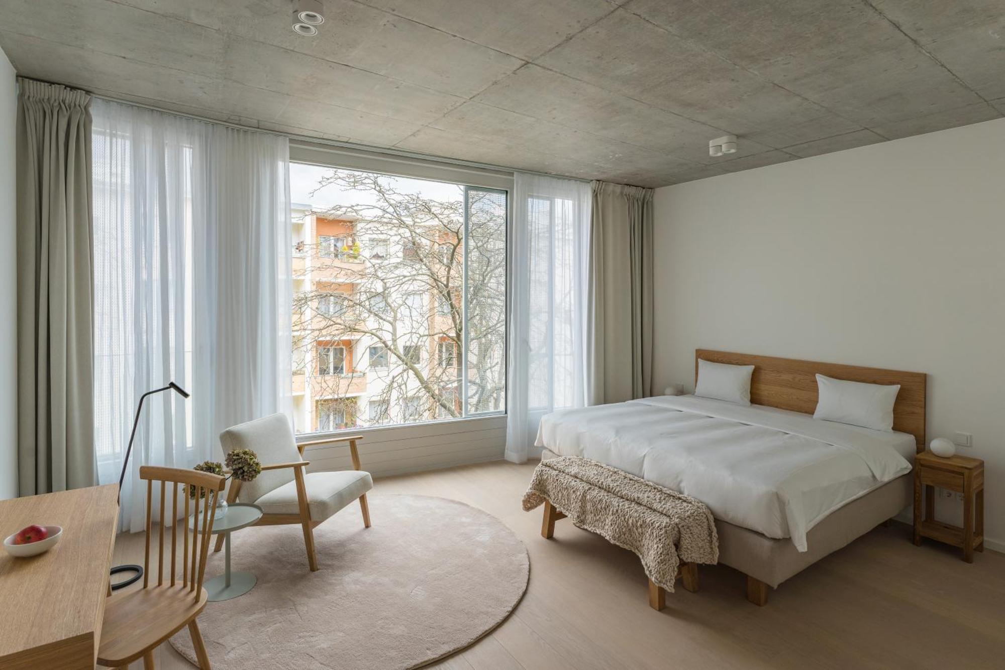 Carlotta * Berlin