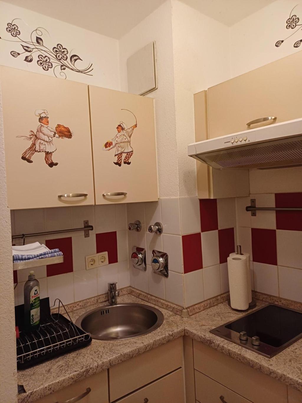 Business Apartment *