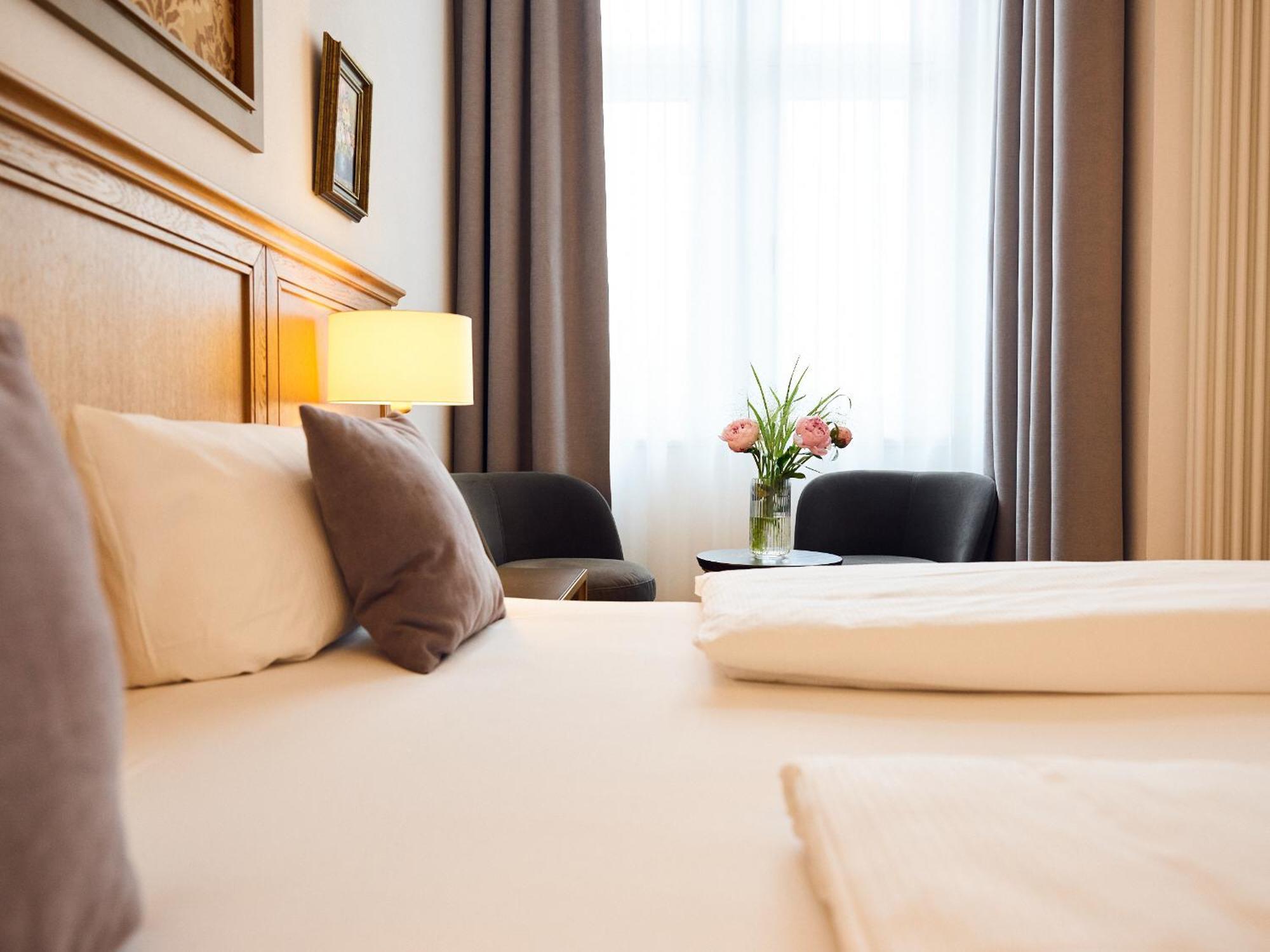 Lindenufer 3* Berlim