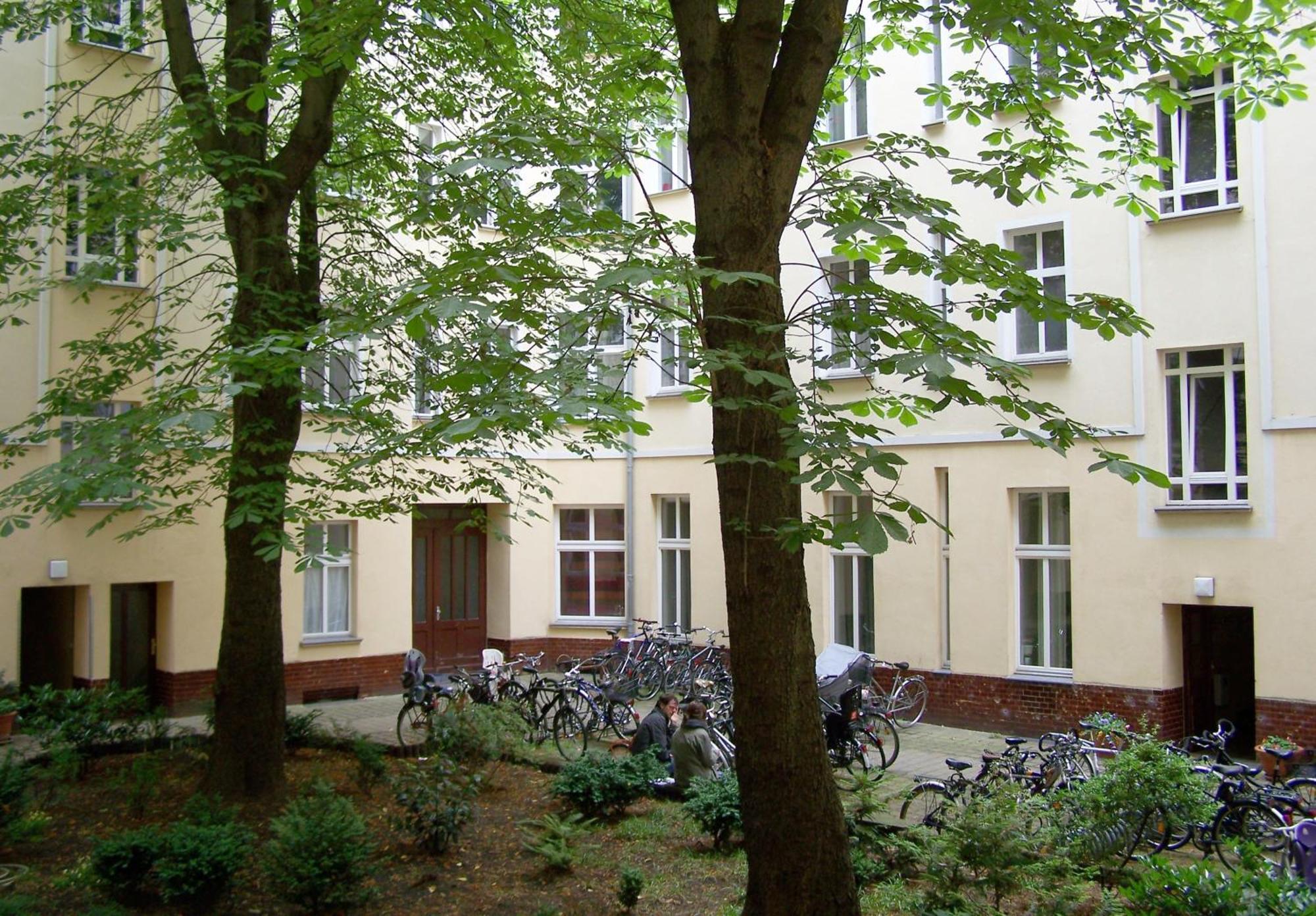 Apartment Quiet Courtyard *