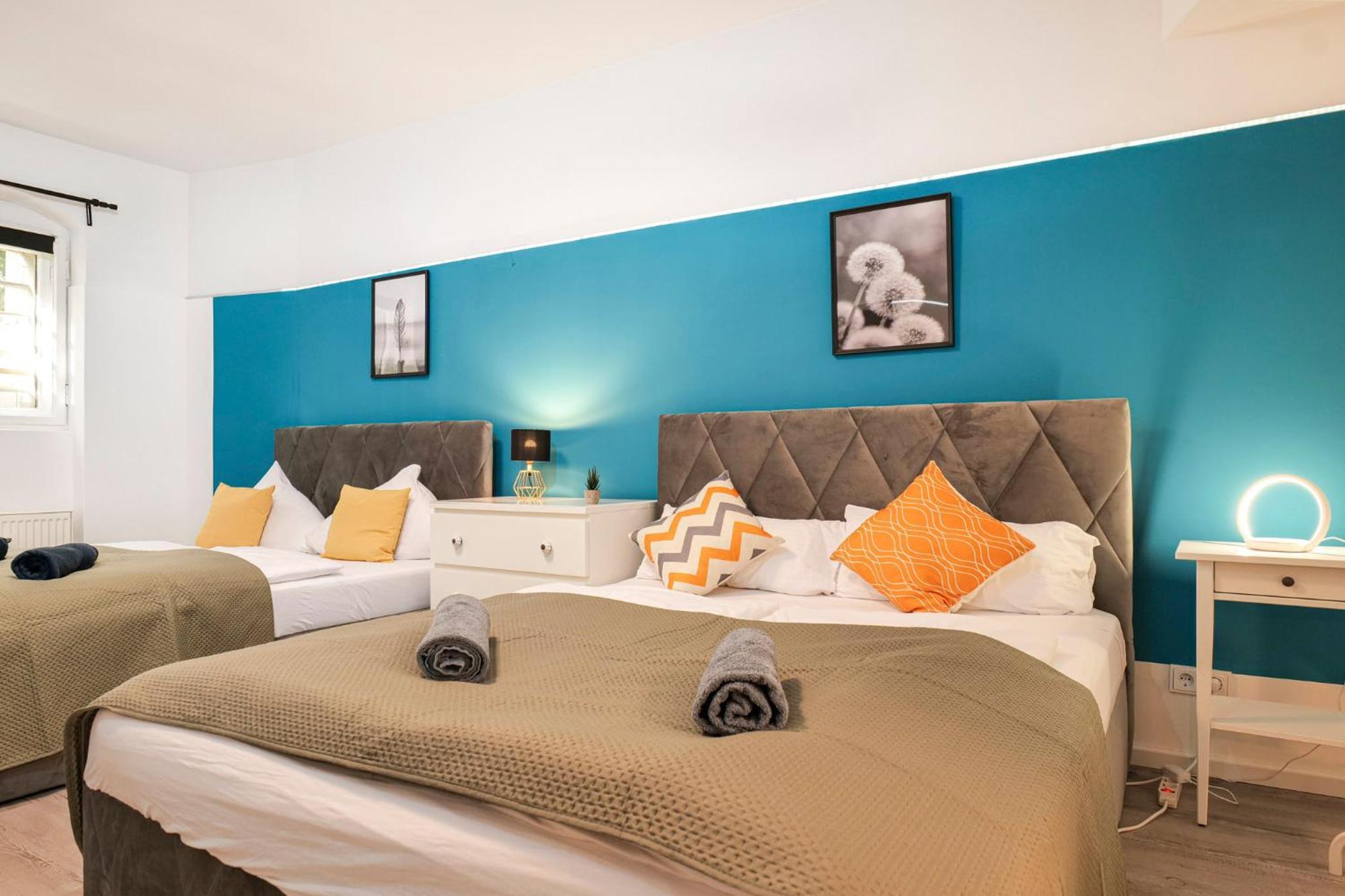 Apartamento Blue Chili 31 - Stadtwohnung Fuer 7 - Modern Zentral Karlshorst Wlan Berlim