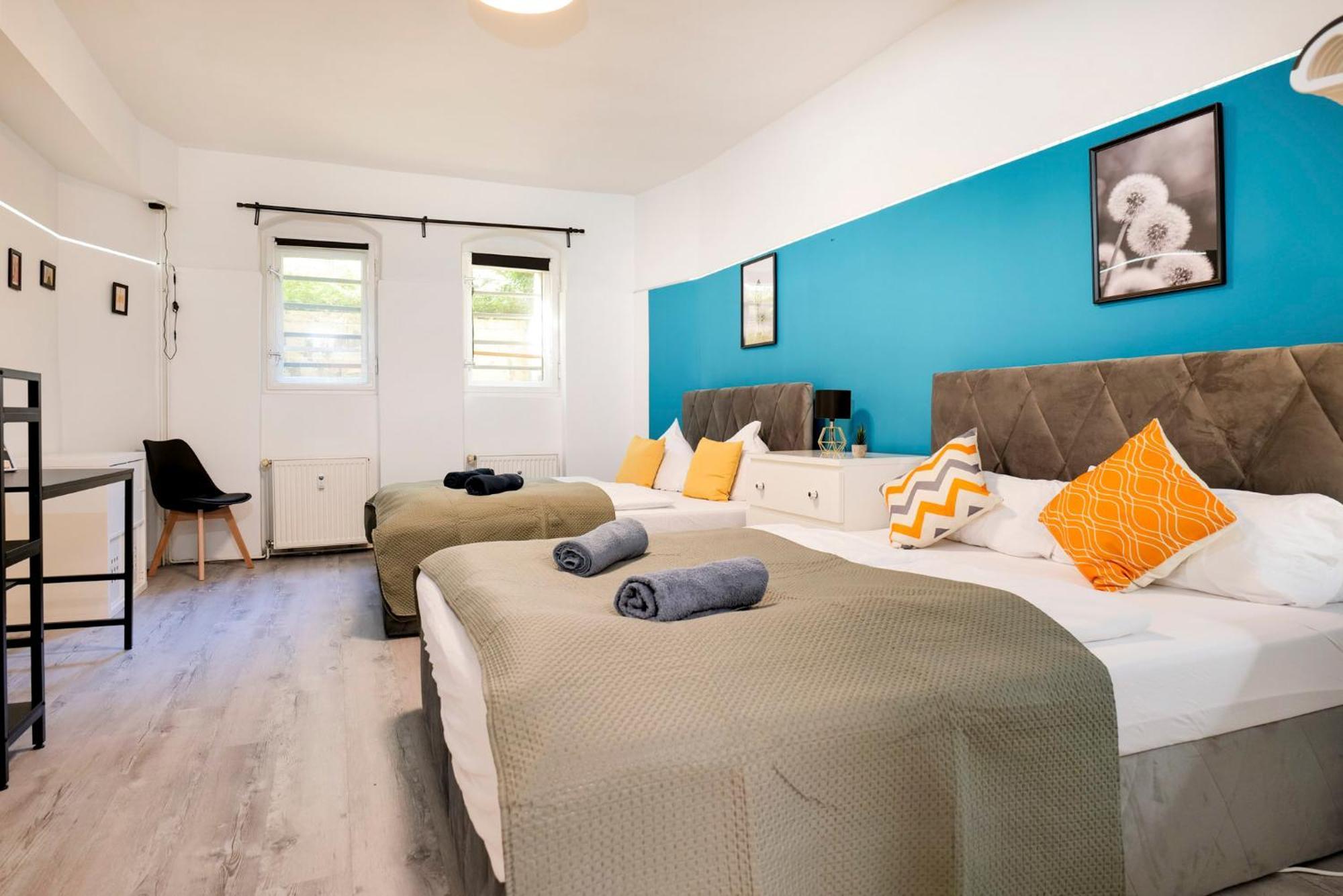 Apartment Blue Chili 31 - Stadtwohnung Fuer 7 - Modern Zentral Karlshorst Wlan Berlin