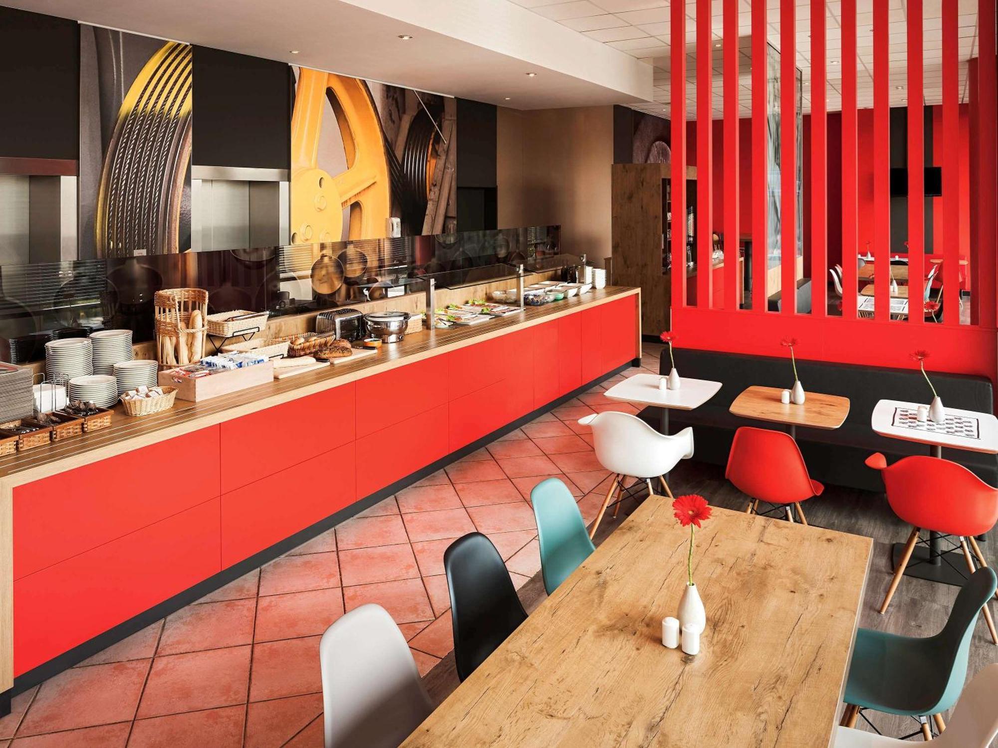 Ibis Spandau Hotel 2*