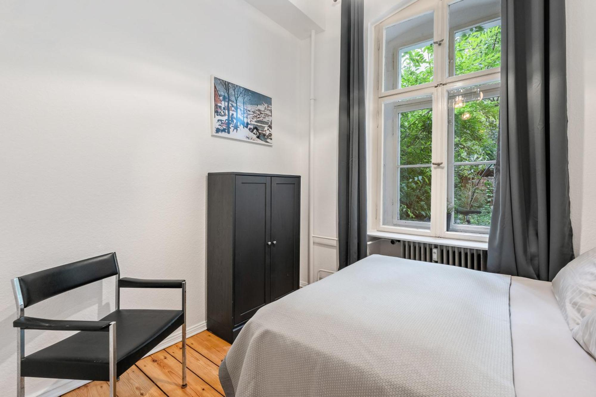 The Gleditsch - Perl In Schoeneberg Up To 4 Ppl * Berlin