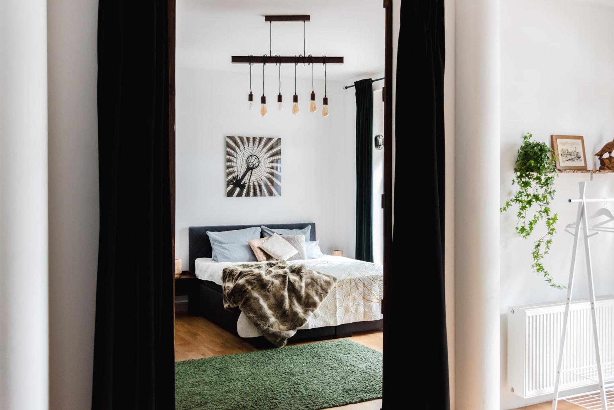 90sqm 2br Design Gem - Outdoor Terrace