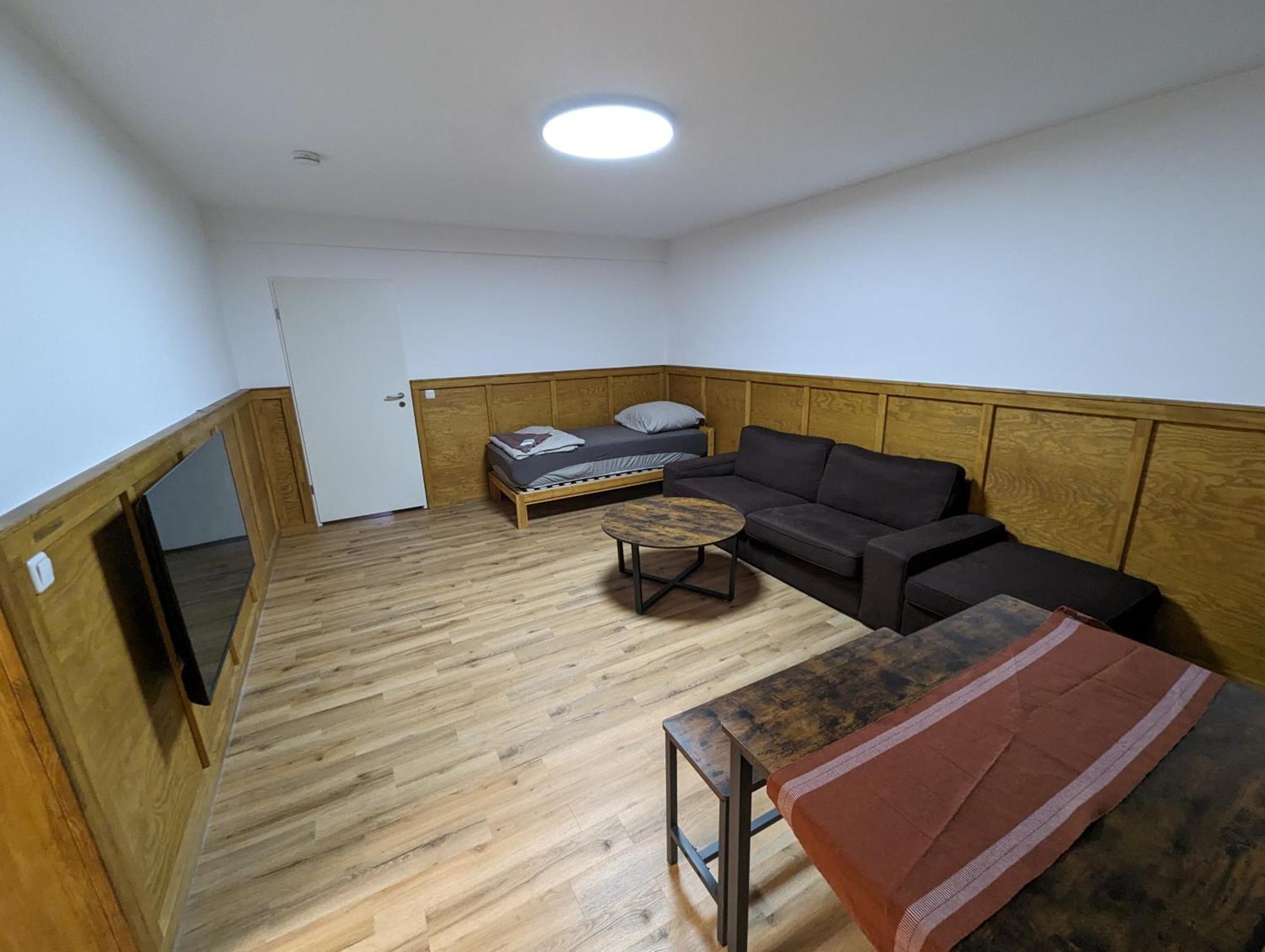 Merry Apartment