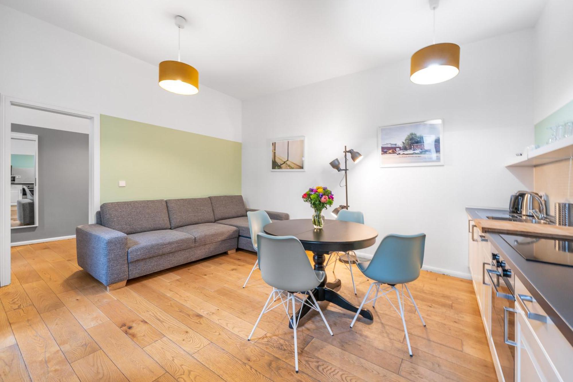 Downtown Apartments Torstr, 4 Unique Units From 1-3 Bedrooms Berlin
