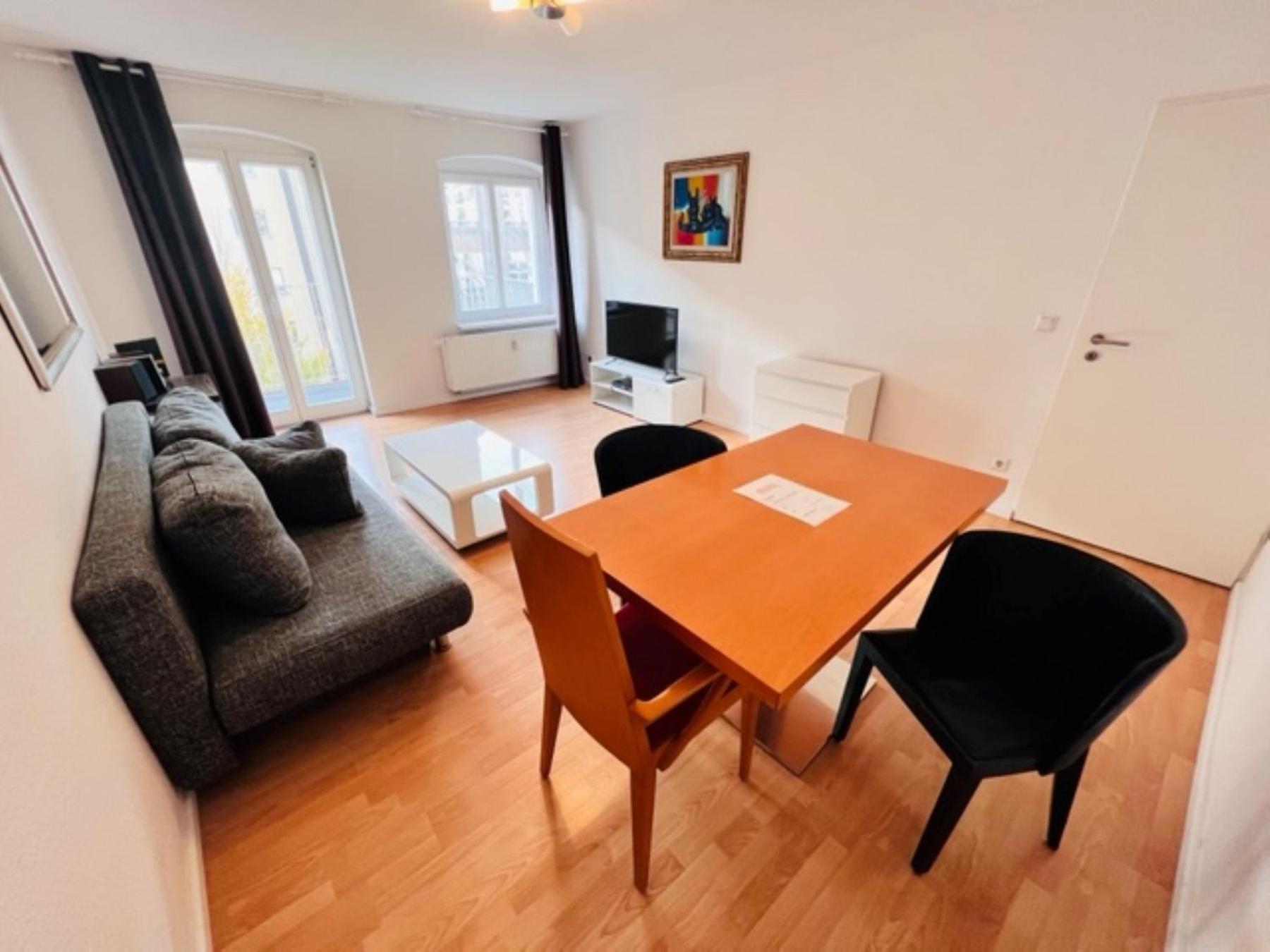 West Apartment *