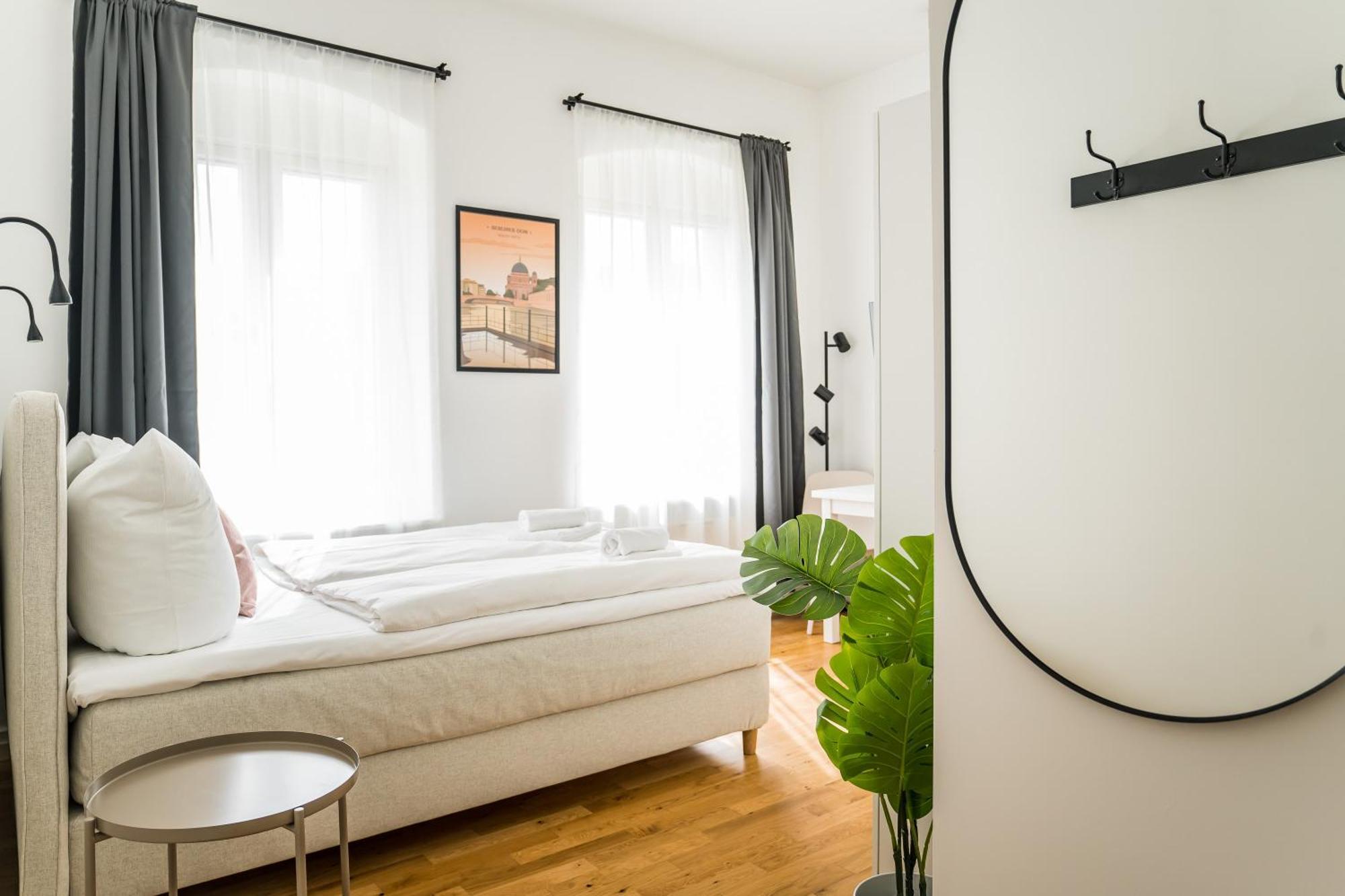 Homaris Schlueterstrasse Apartment *