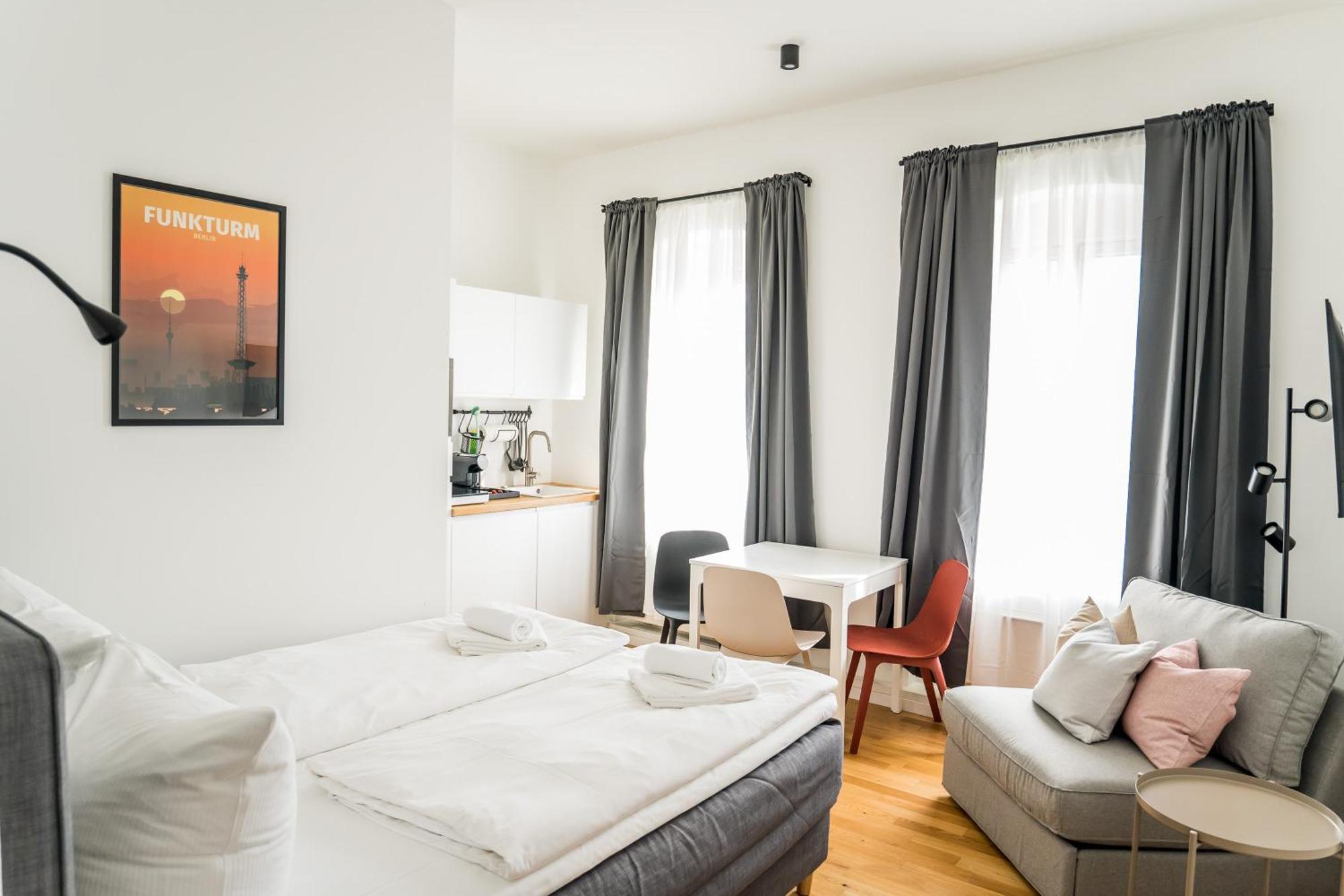 Homaris Schlueterstrasse Apartment *