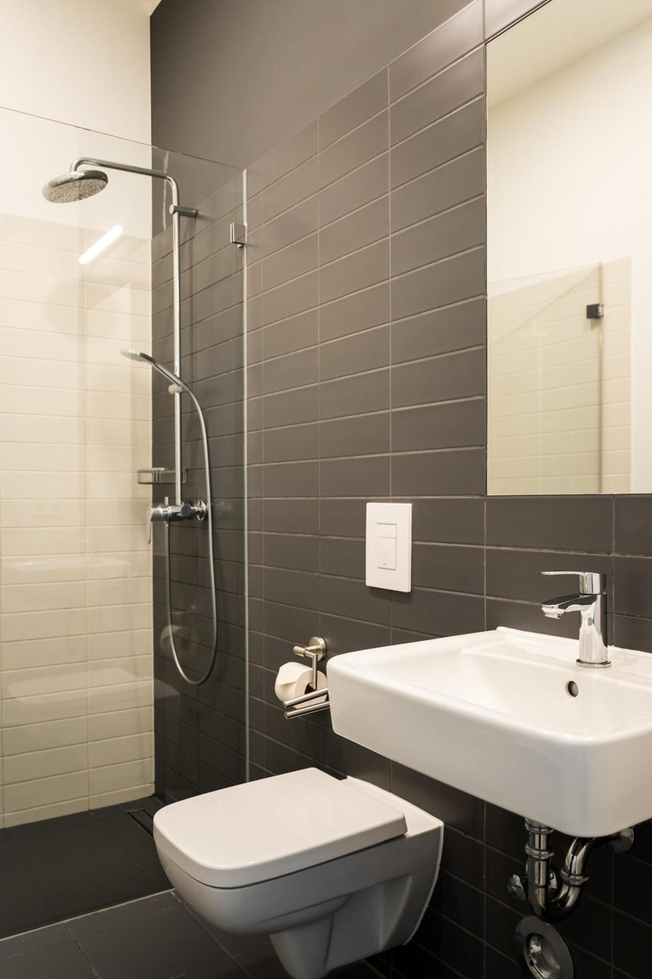 Apartment Homaris Schlueterstrasse Berlin