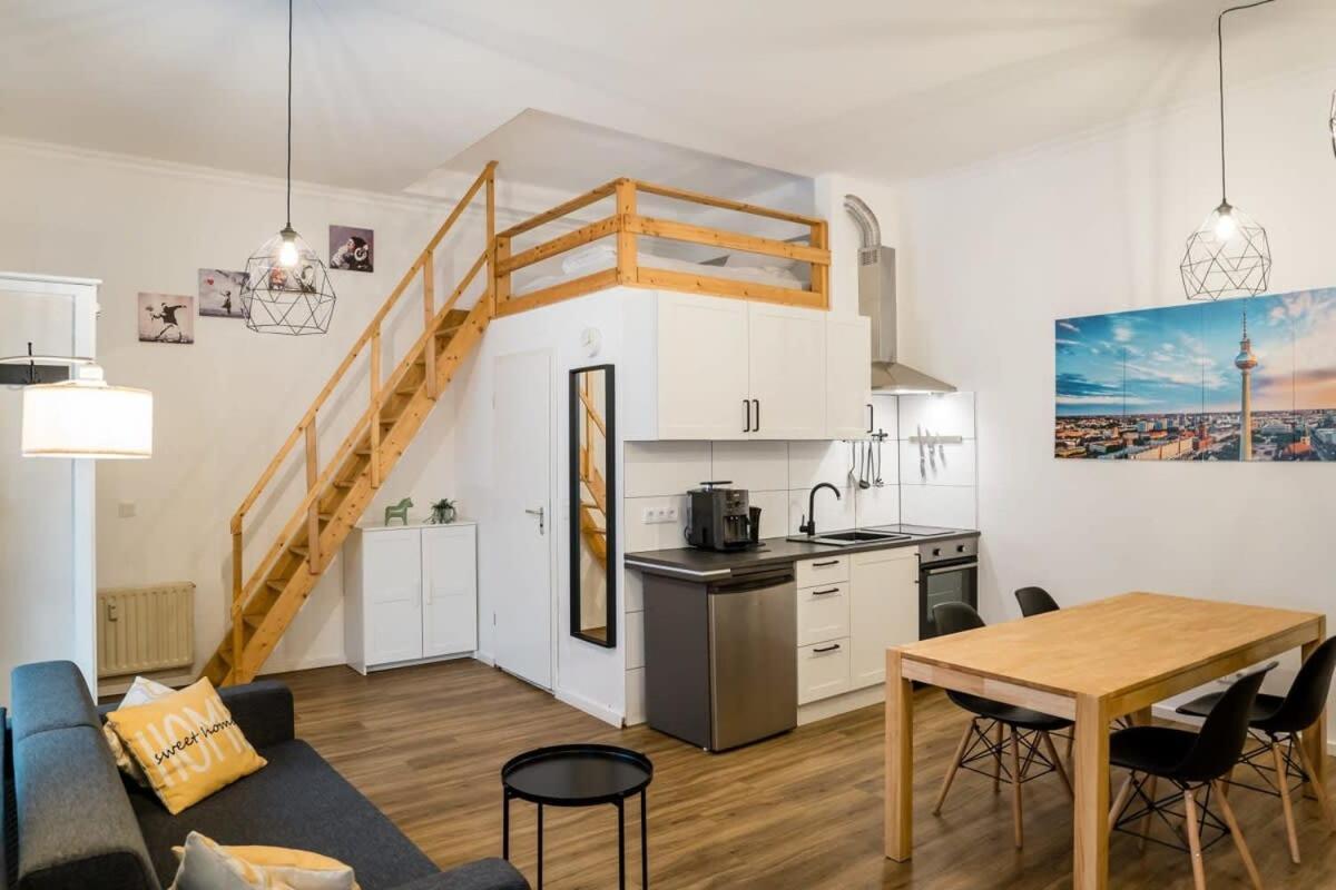 Stylish Loft Close To Boxhagener Platz Berlin