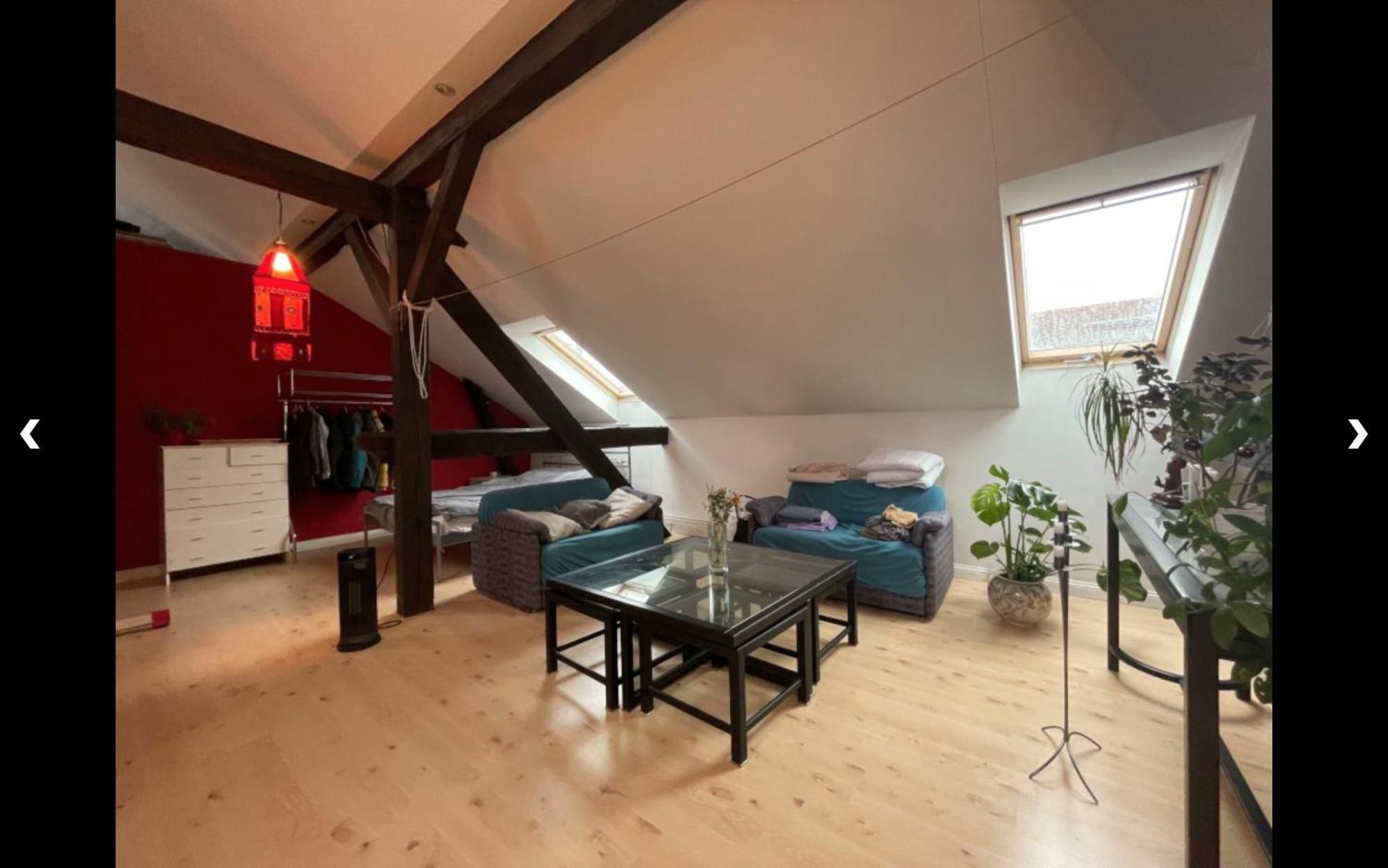Apartment Spring Cuddle Nest Berlin
