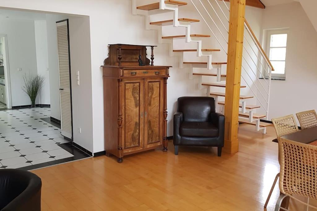 Apartment Dachwohnung Mit Wasserblick Und Eigenem Bootssteg *
