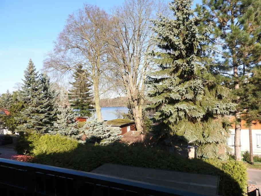 Apartment Dachwohnung Mit Wasserblick Und Eigenem Bootssteg