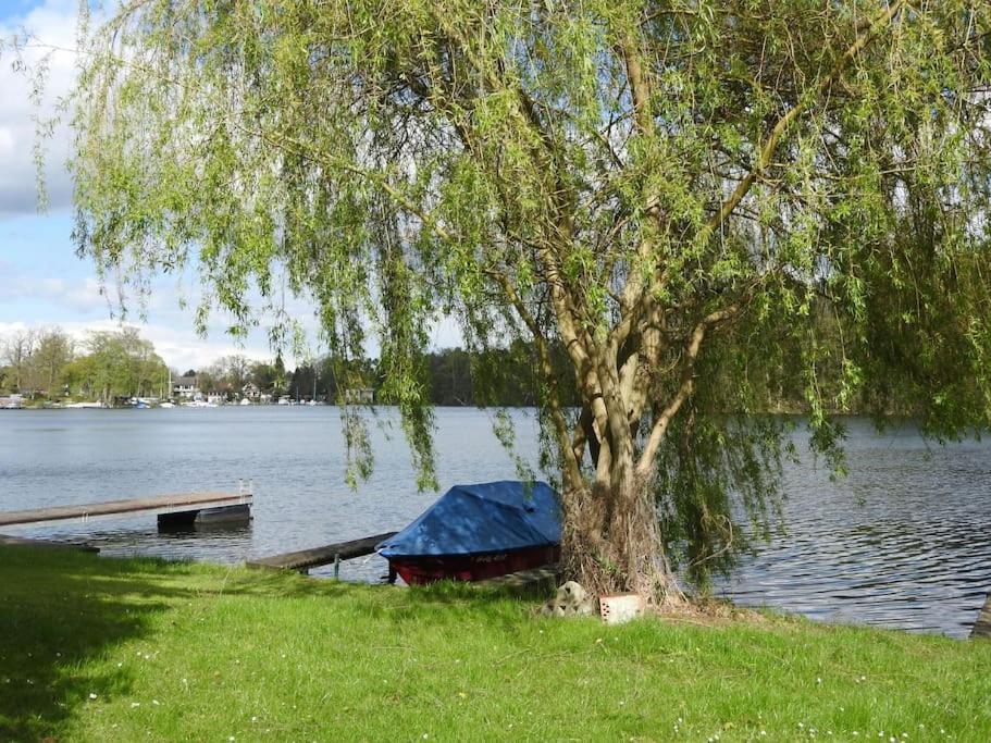 Apartment Dachwohnung Mit Wasserblick Und Eigenem Bootssteg Berlin