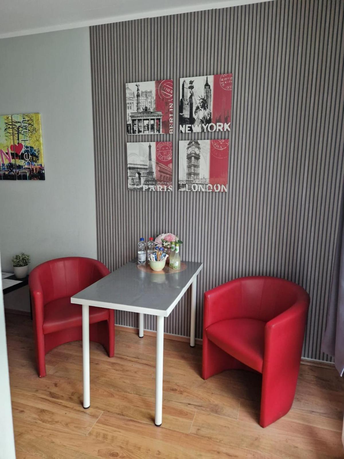 Studio-appartement Für Zwei Personen * Berlin