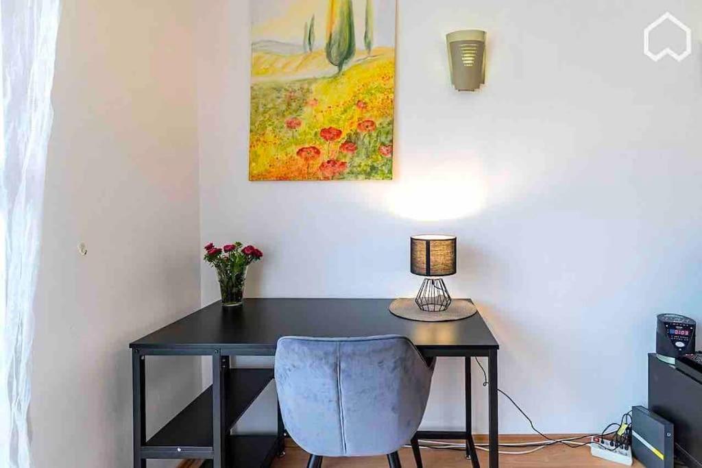 Apartment Modern & Bright +parking @kurfuerstendamm *