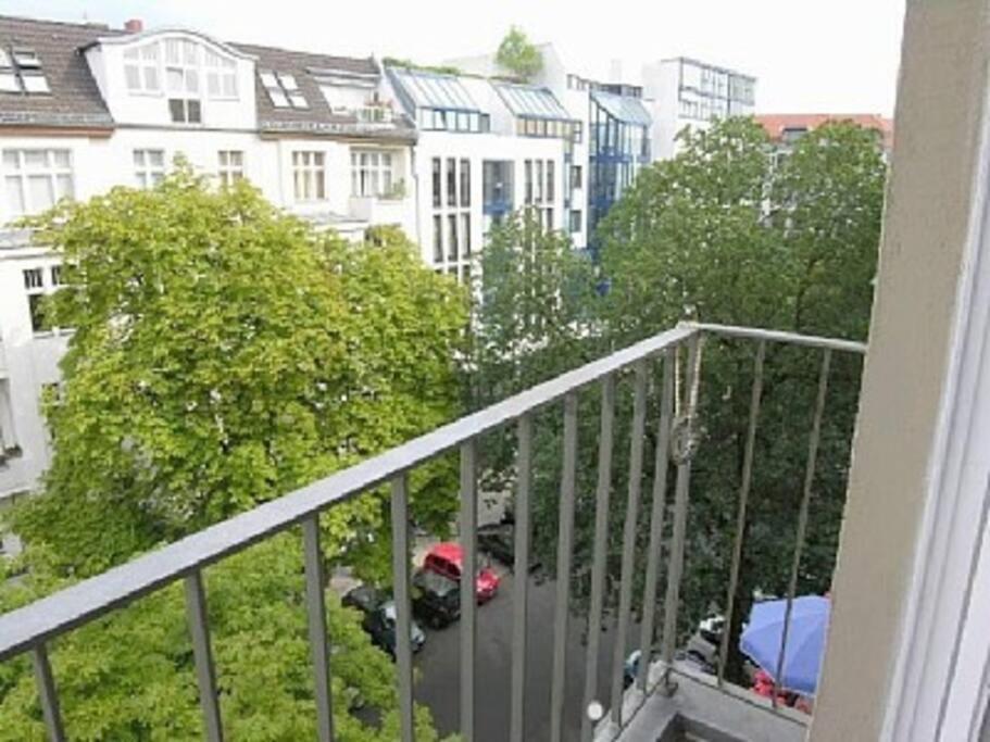 Modern & Bright +parking @kurfuerstendamm *