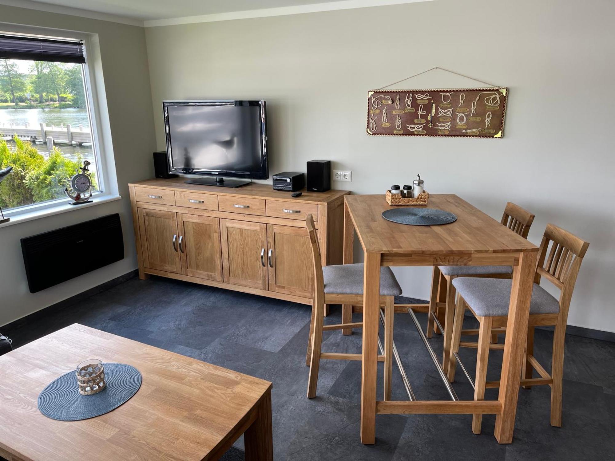 Holiday home Direkt Am - Toilette Und Dusche In Separatem Gebaeude Berlin