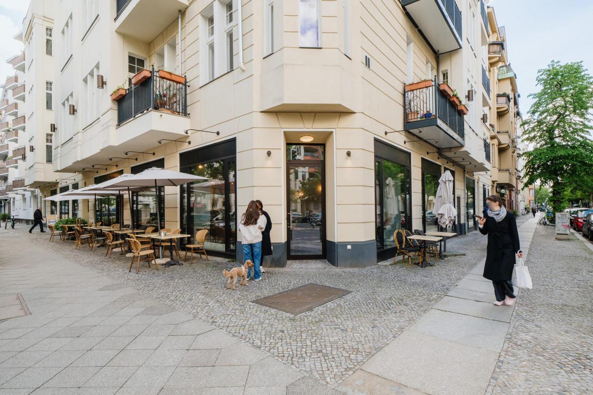 Apartment Homely - Cozy Studio, Modern, Near Theater & Kurfuerstendamm