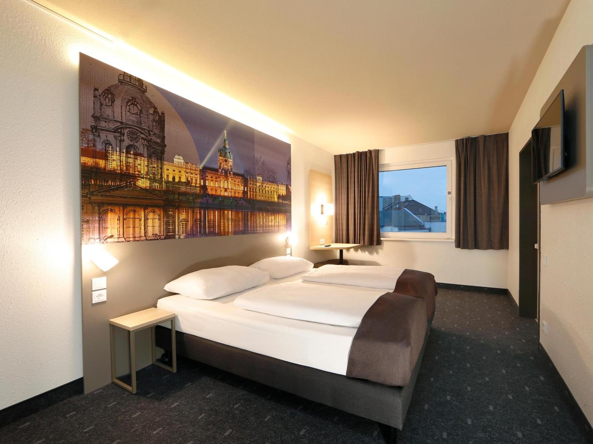 City-west Hotel