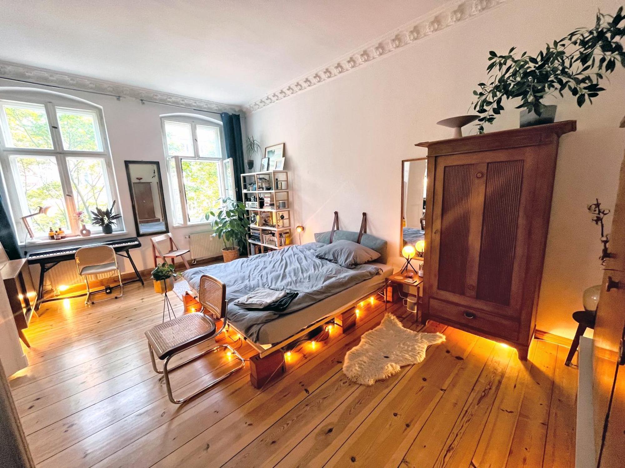 Apartment & Charmy In Old Building