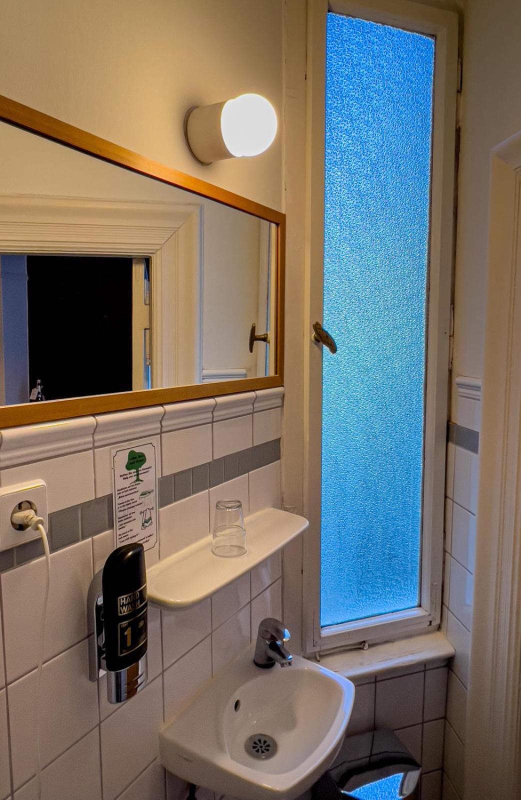 Hotel Hotel-maison Am Olivaer Platz 3*