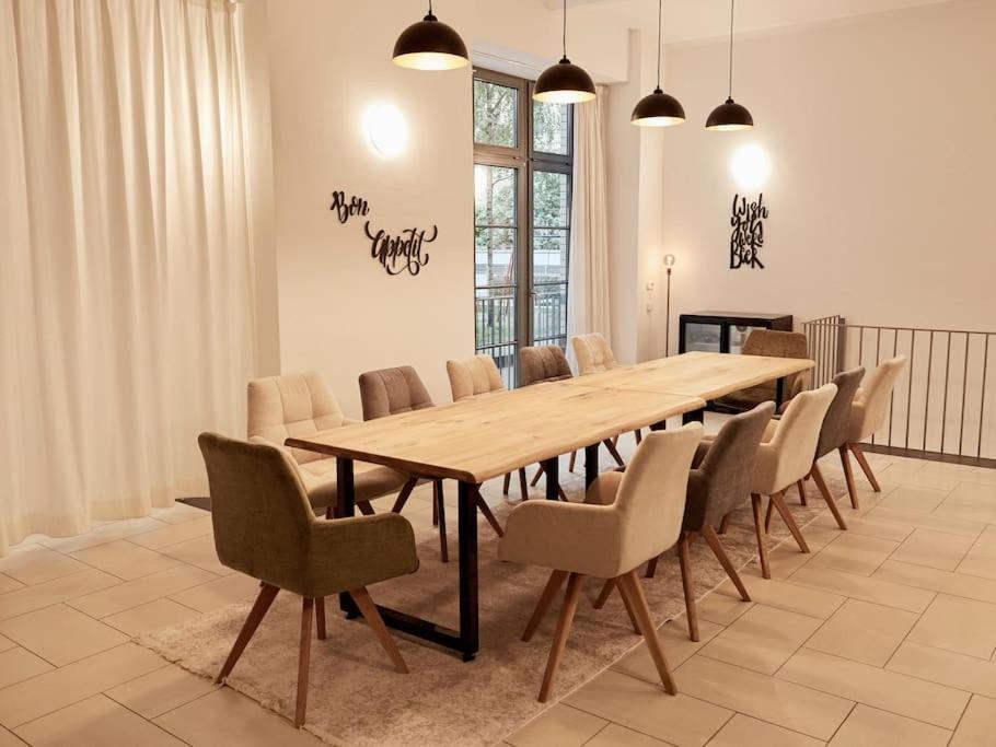 210 M2 Loft Mit Terasse 2b 3r Kreuzberg Apartamento *