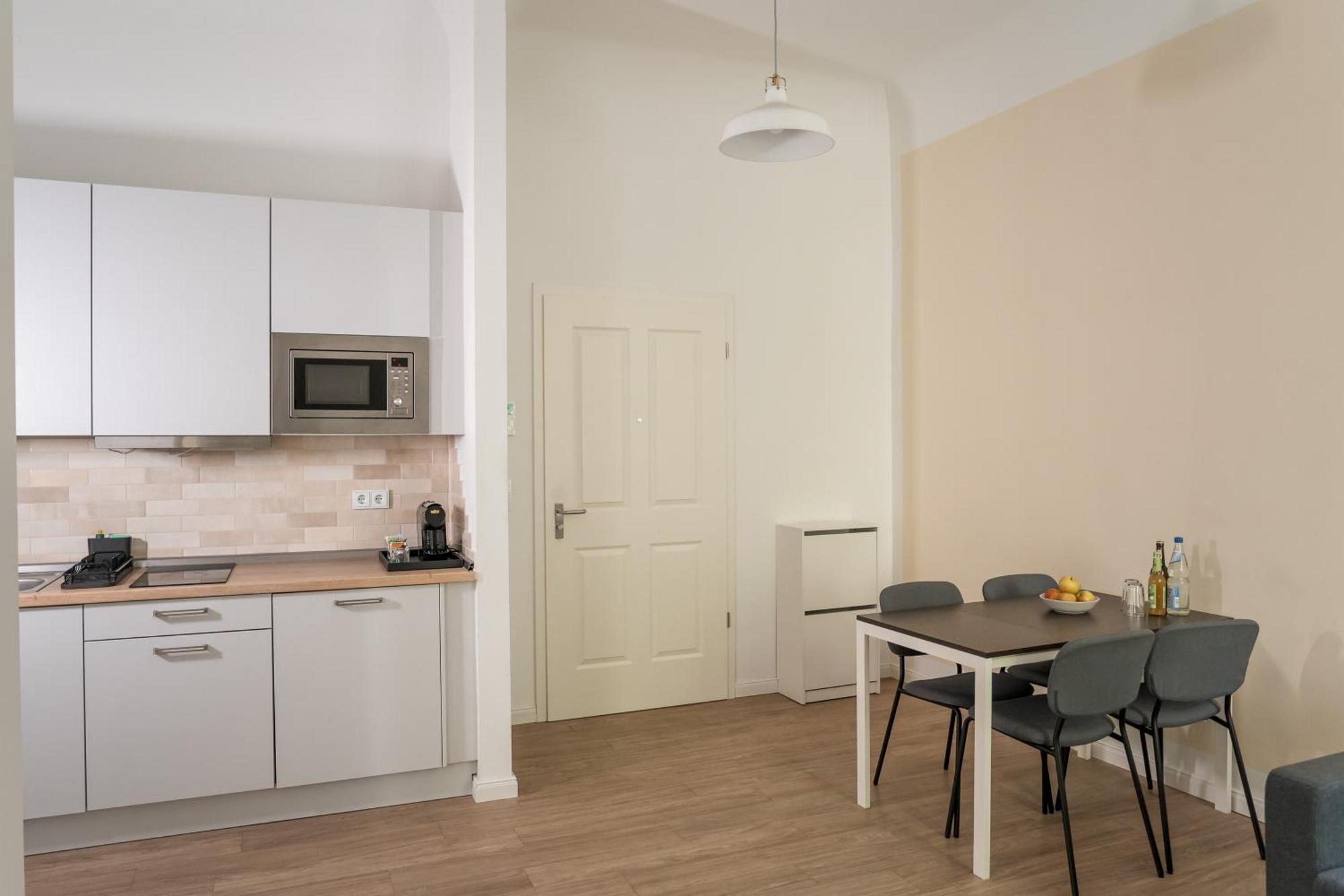 Homaris Frankfurter Allee Aparthotel *