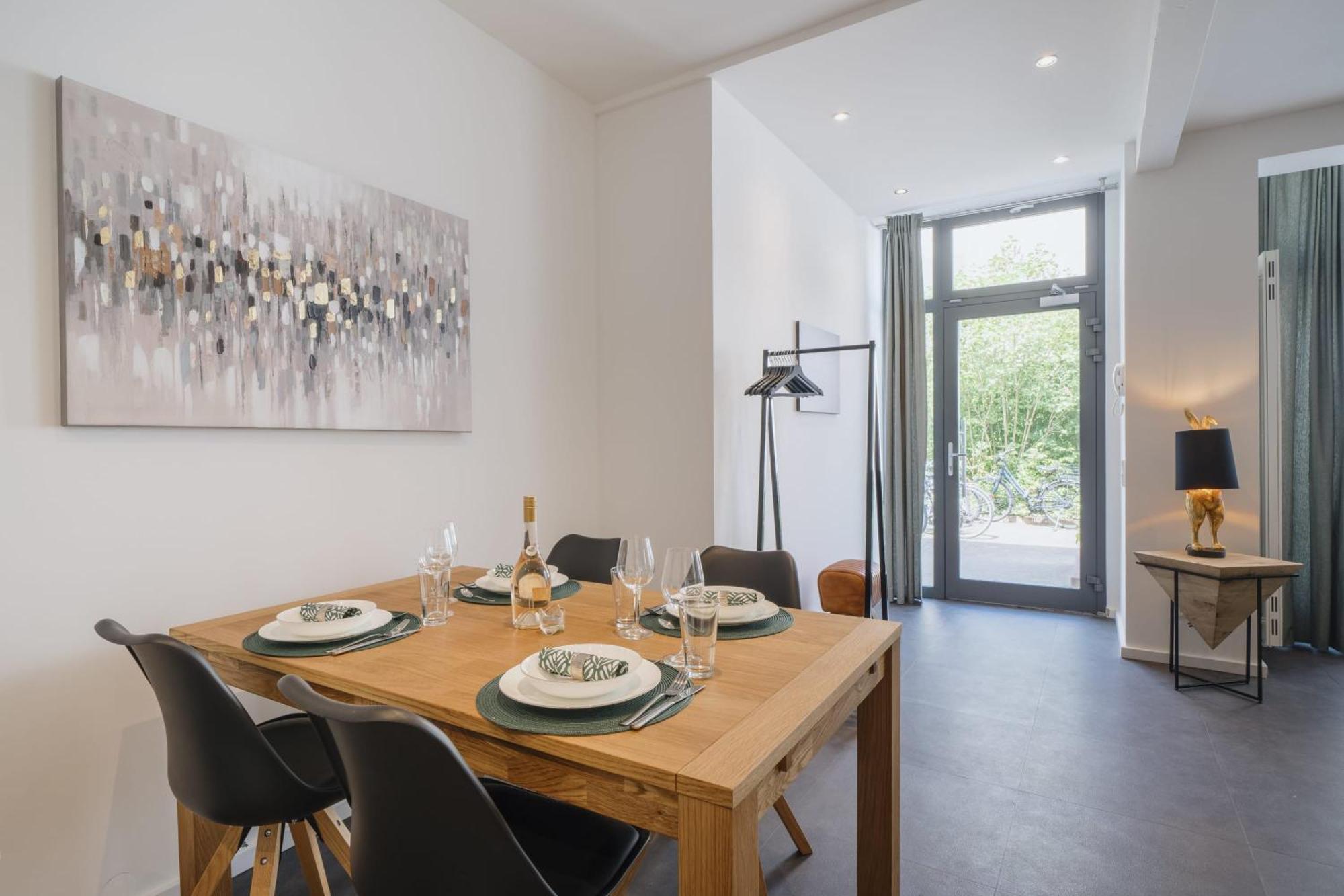 Apartment Homely - Luxury Loft, Modern, Near Kurfuerstendamm I Cafe *
