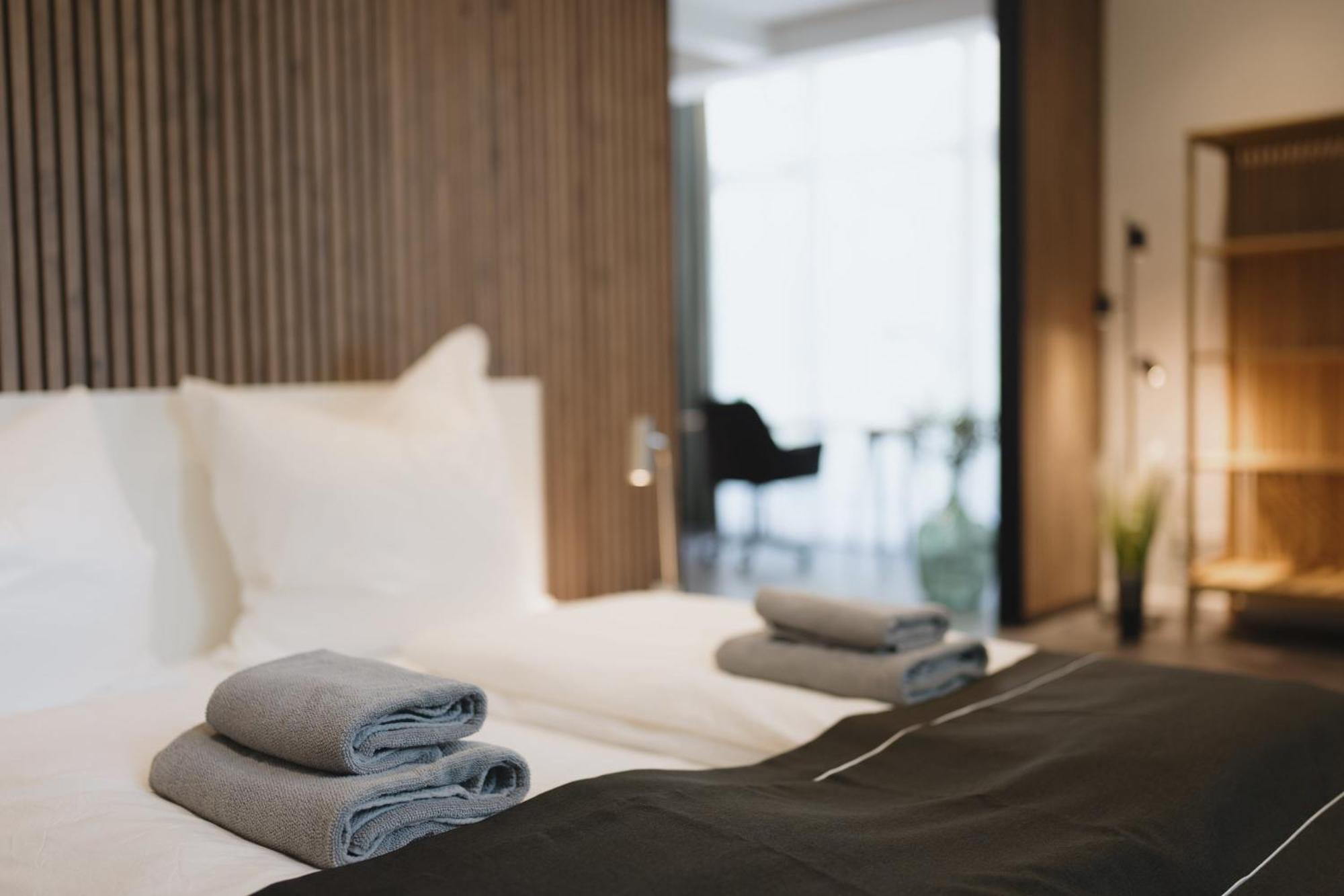 Homely - Luxury Loft, Modern, Near Kurfuerstendamm I Cafe Apartment