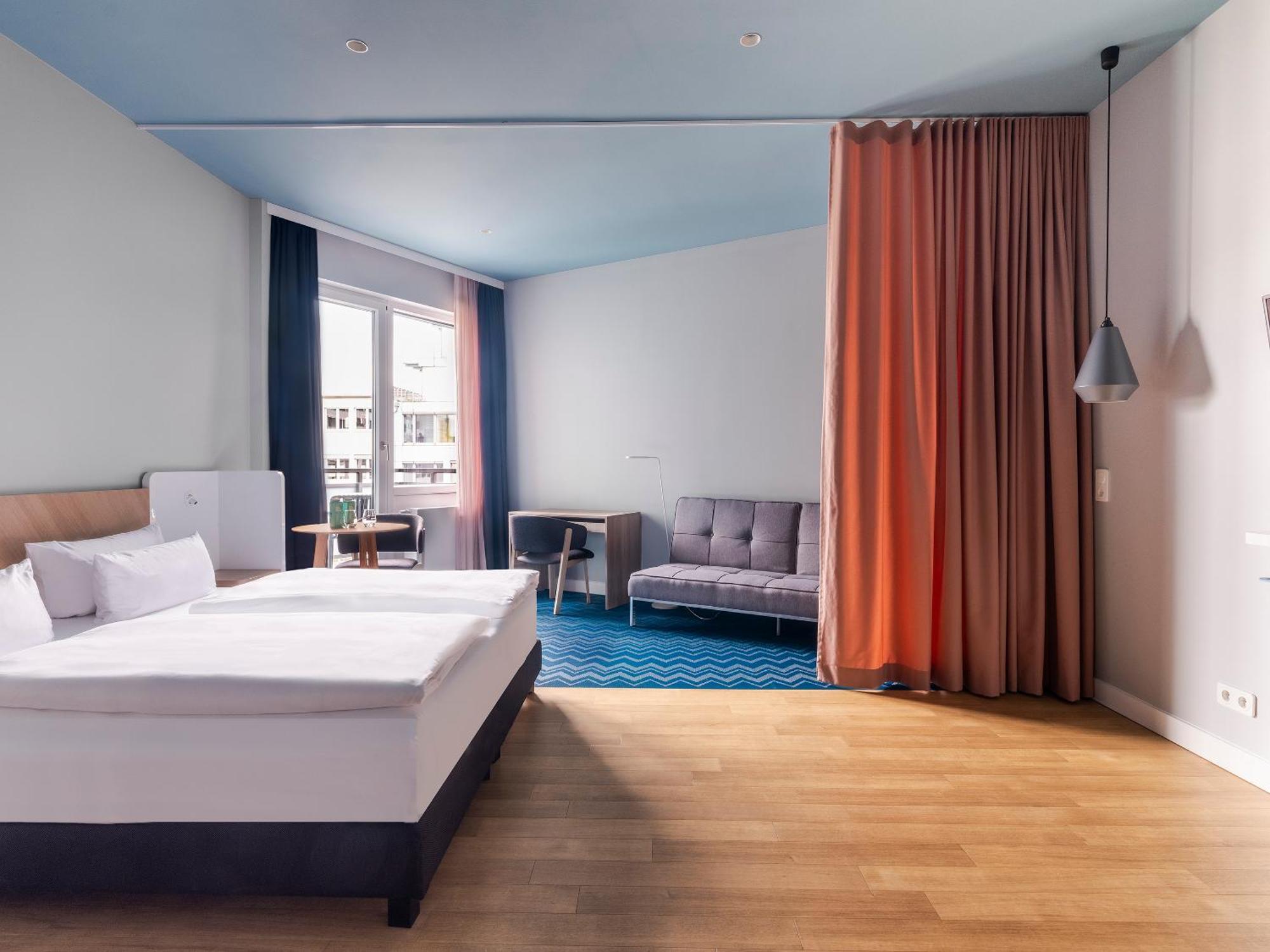 Aparthotel Numa Kudamm 4*